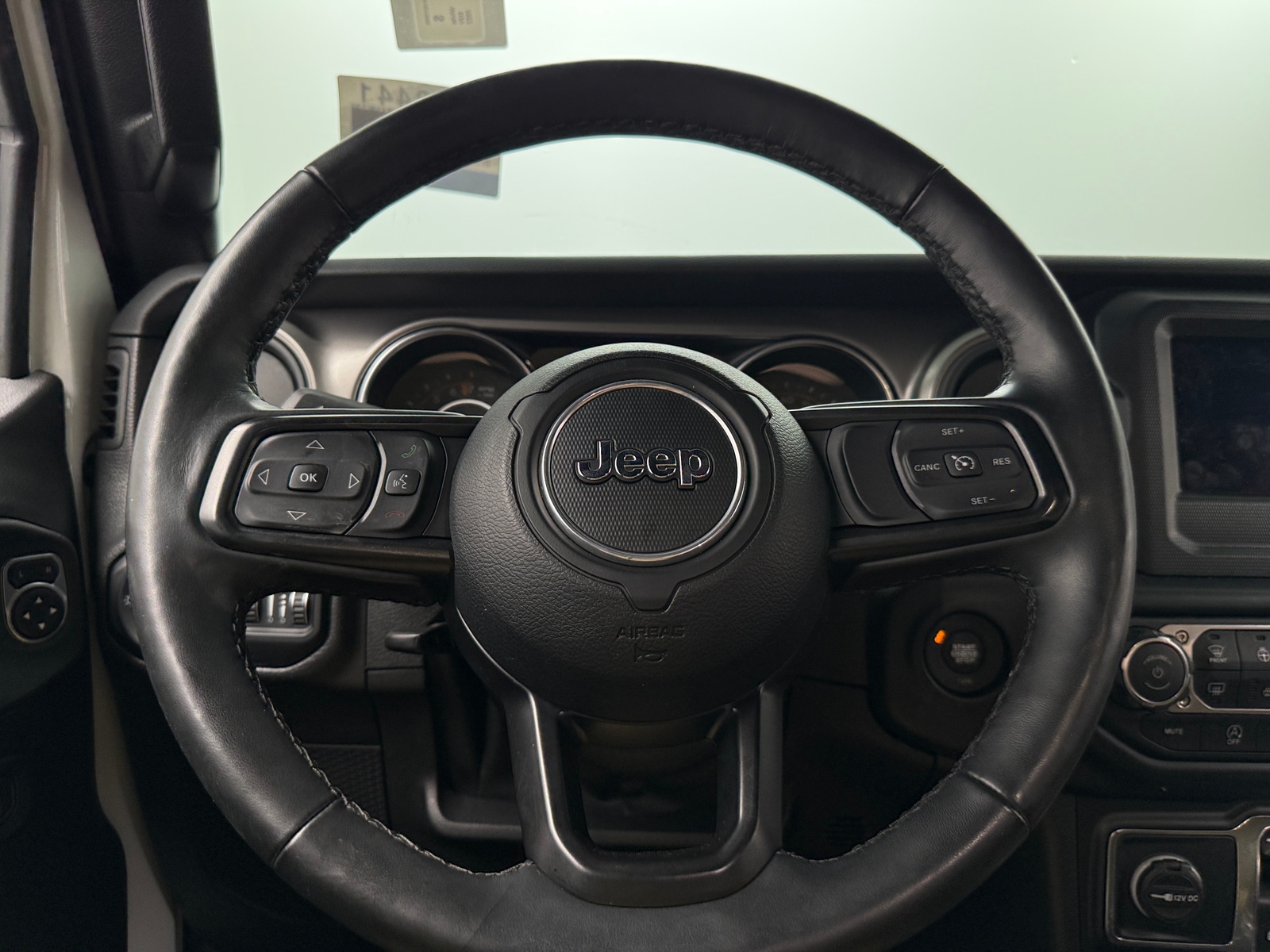 Thumbnail: 2022 Jeep Wrangler - 4