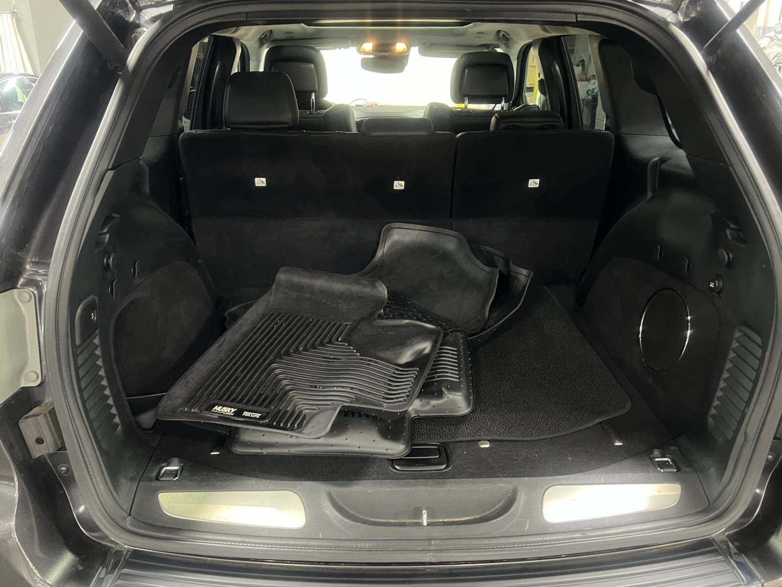 Thumbnail: 2017 Jeep Grand Cherokee - 6