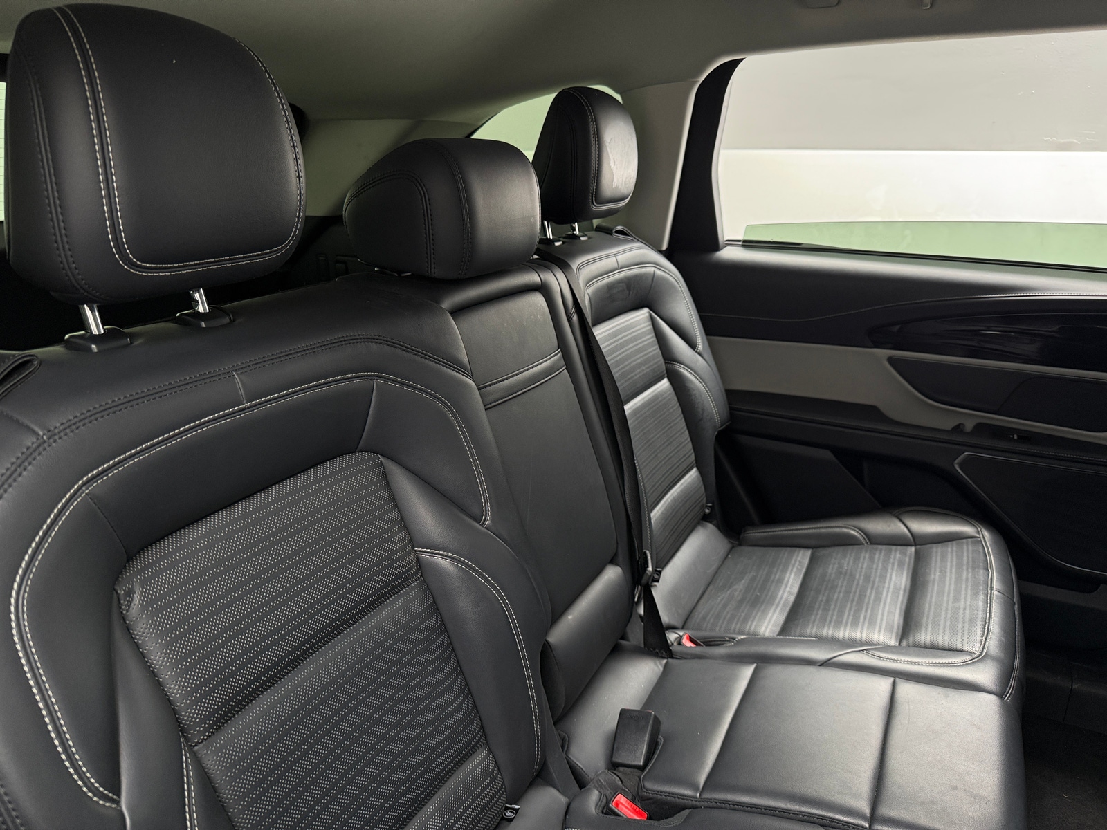 Thumbnail: 2024 Lincoln Nautilus - 5