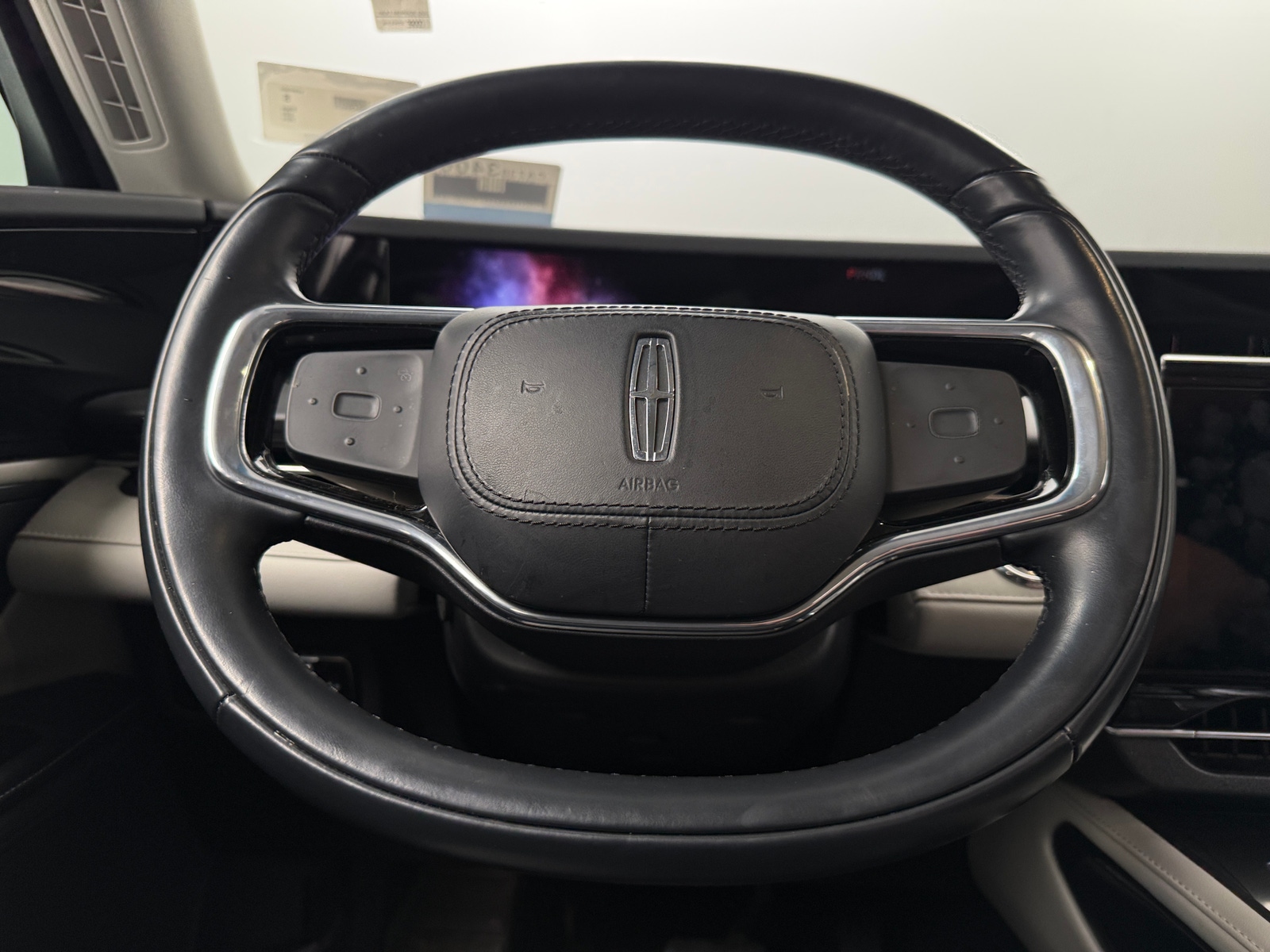 Thumbnail: 2024 Lincoln Nautilus - 4