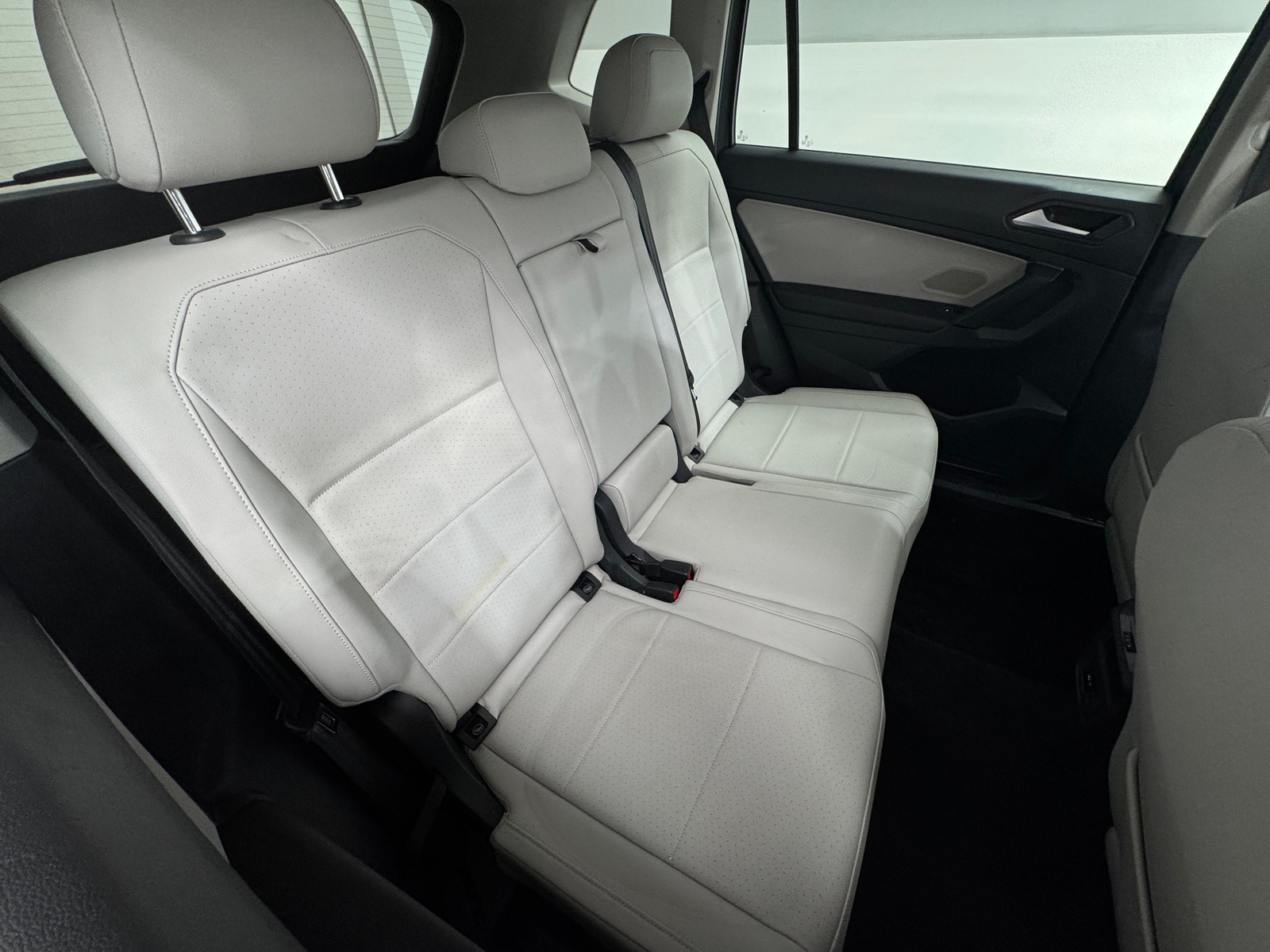 Thumbnail: 2019 Volkswagen Tiguan - 5