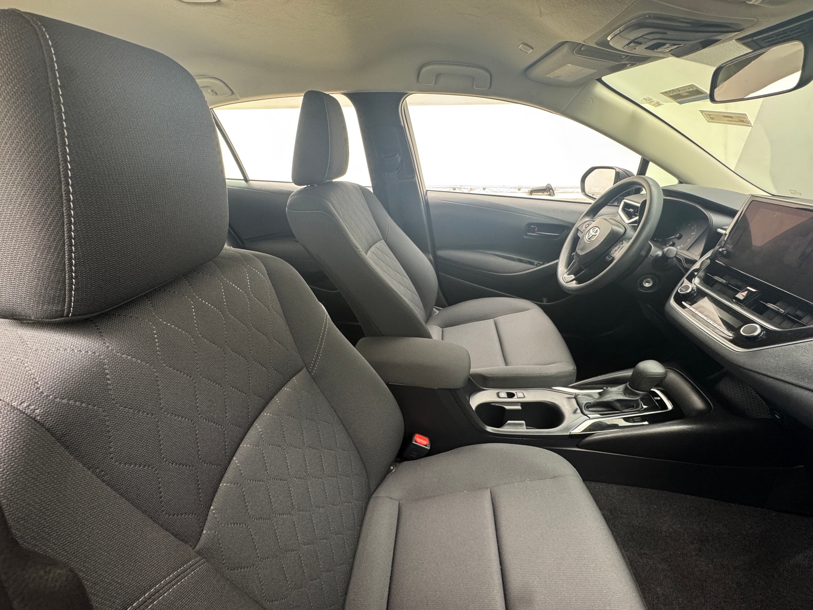 Thumbnail: 2025 Toyota Corolla - 2