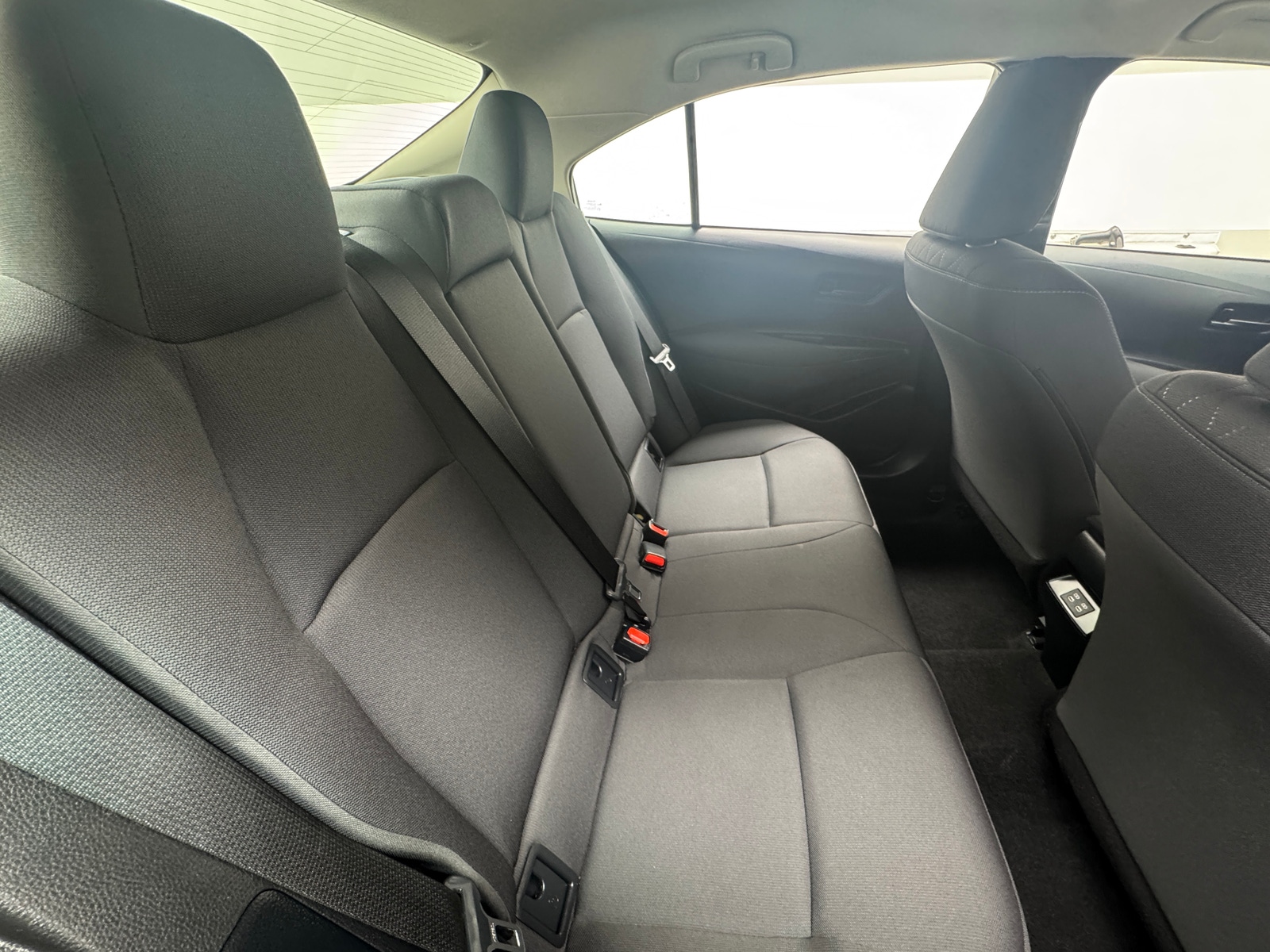 Thumbnail: 2025 Toyota Corolla - 6