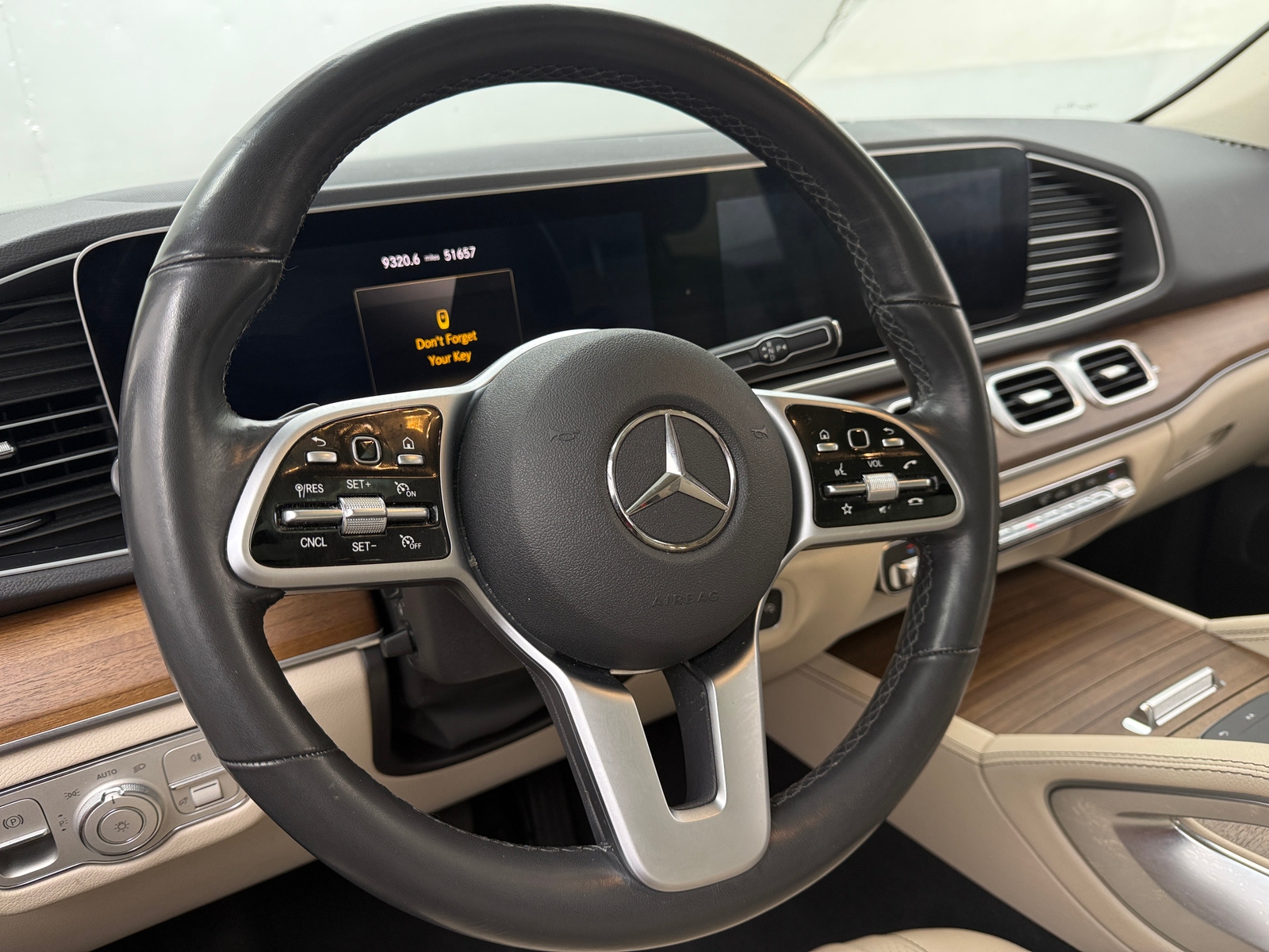 Thumbnail: 2020 Mercedes-Benz GLE - 4