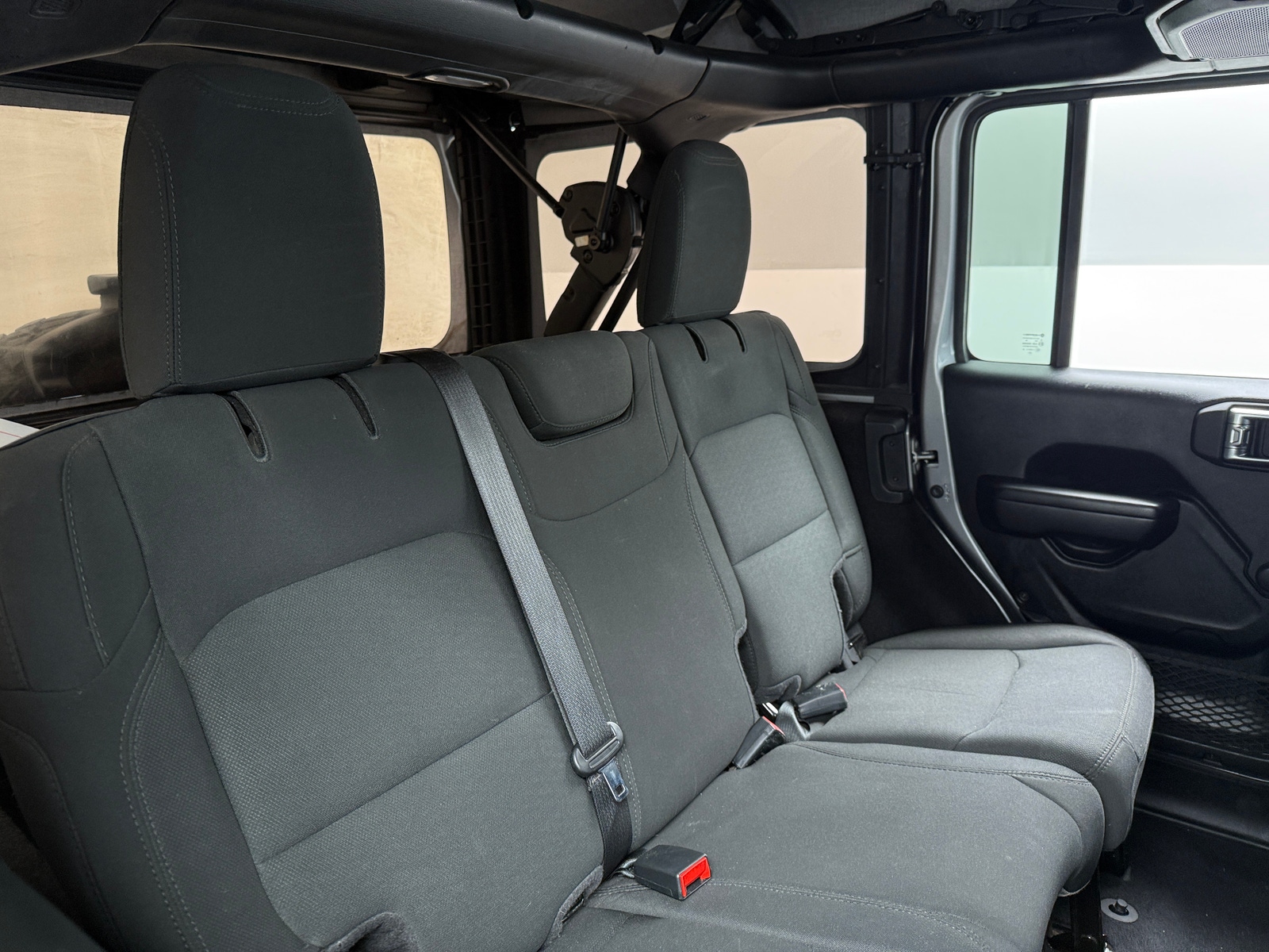 Thumbnail: 2021 Jeep Wrangler - 6