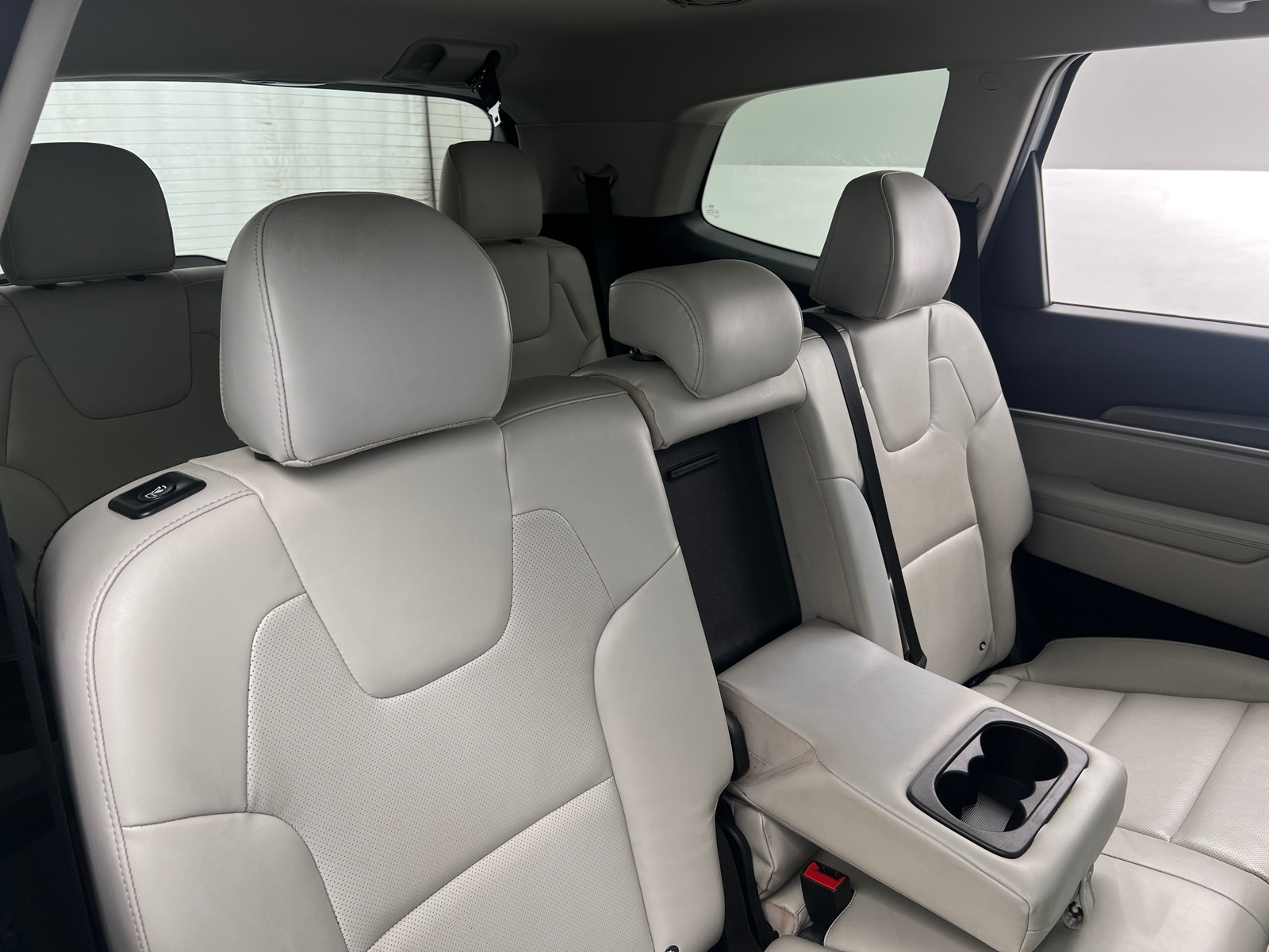 Thumbnail: 2020 Kia Telluride - 5