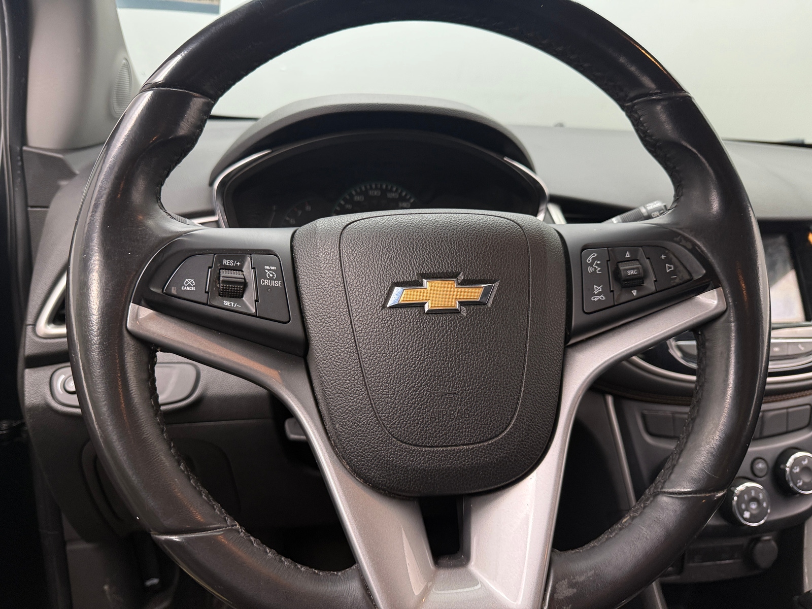 Thumbnail: 2018 Chevrolet Trax - 5