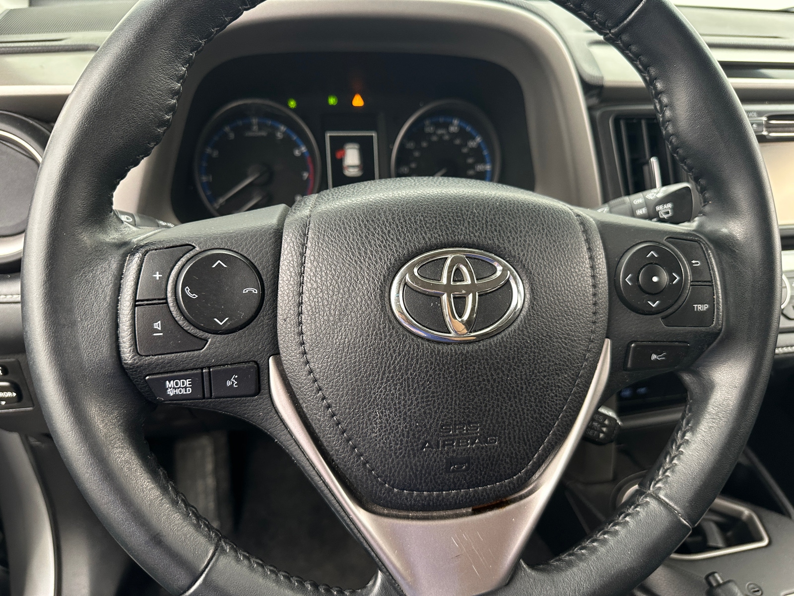Thumbnail: 2018 Toyota RAV4 - 5