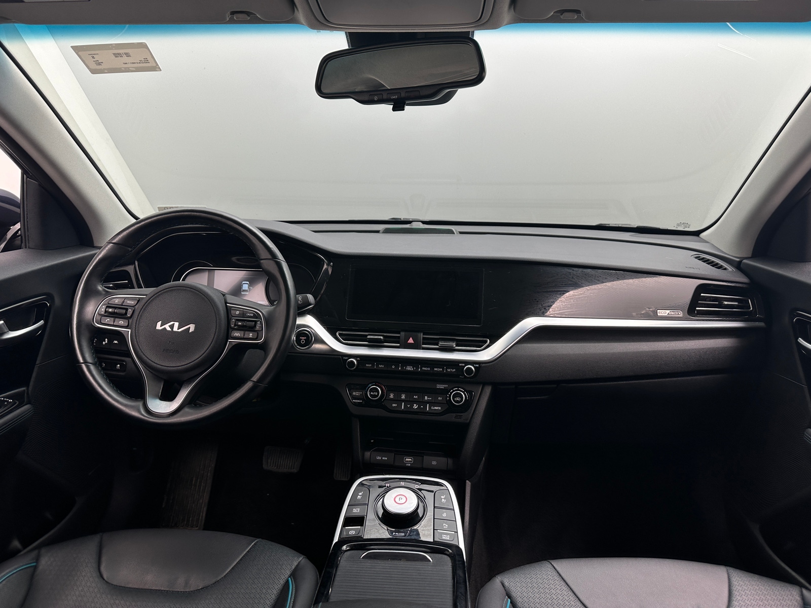 Thumbnail: 2022 Kia Niro - 2