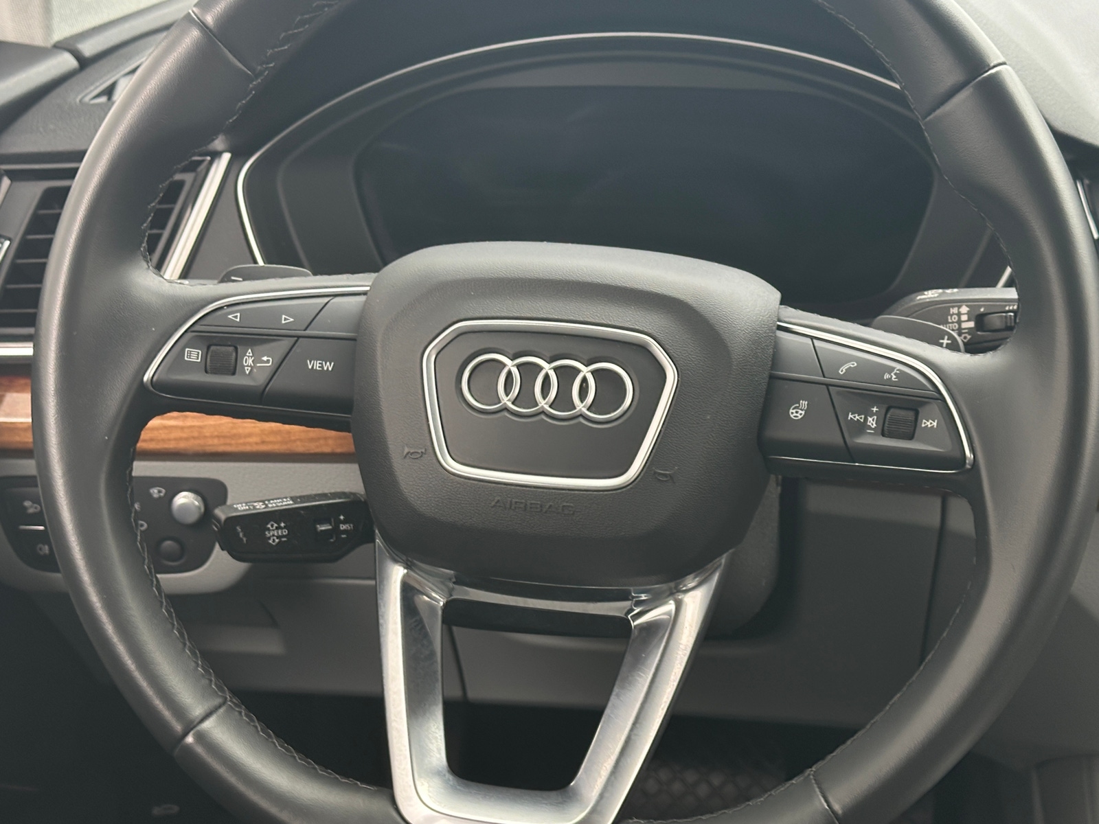 Thumbnail: 2022 Audi Q5 - 4