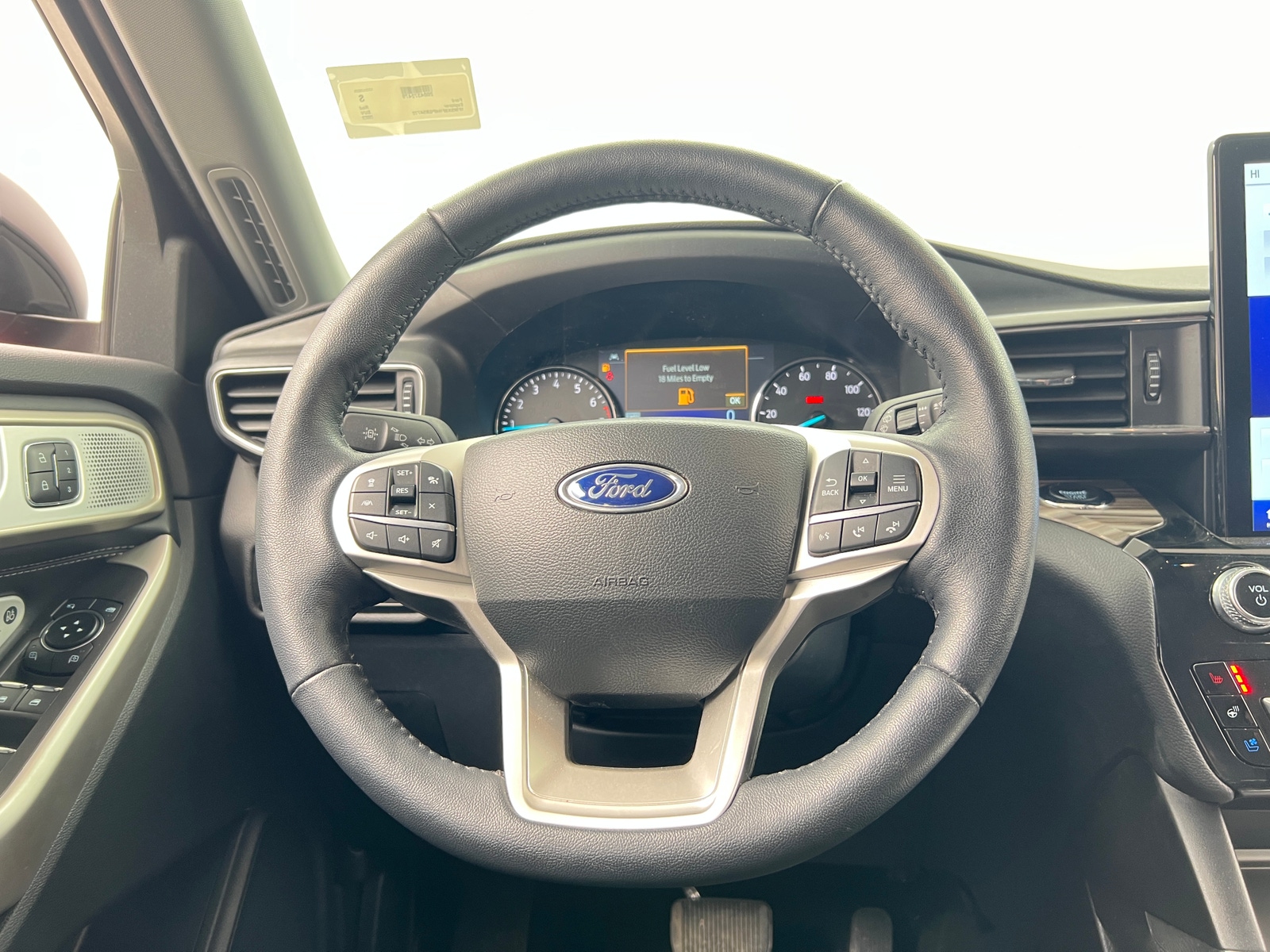 Thumbnail: 2023 Ford Explorer - 4