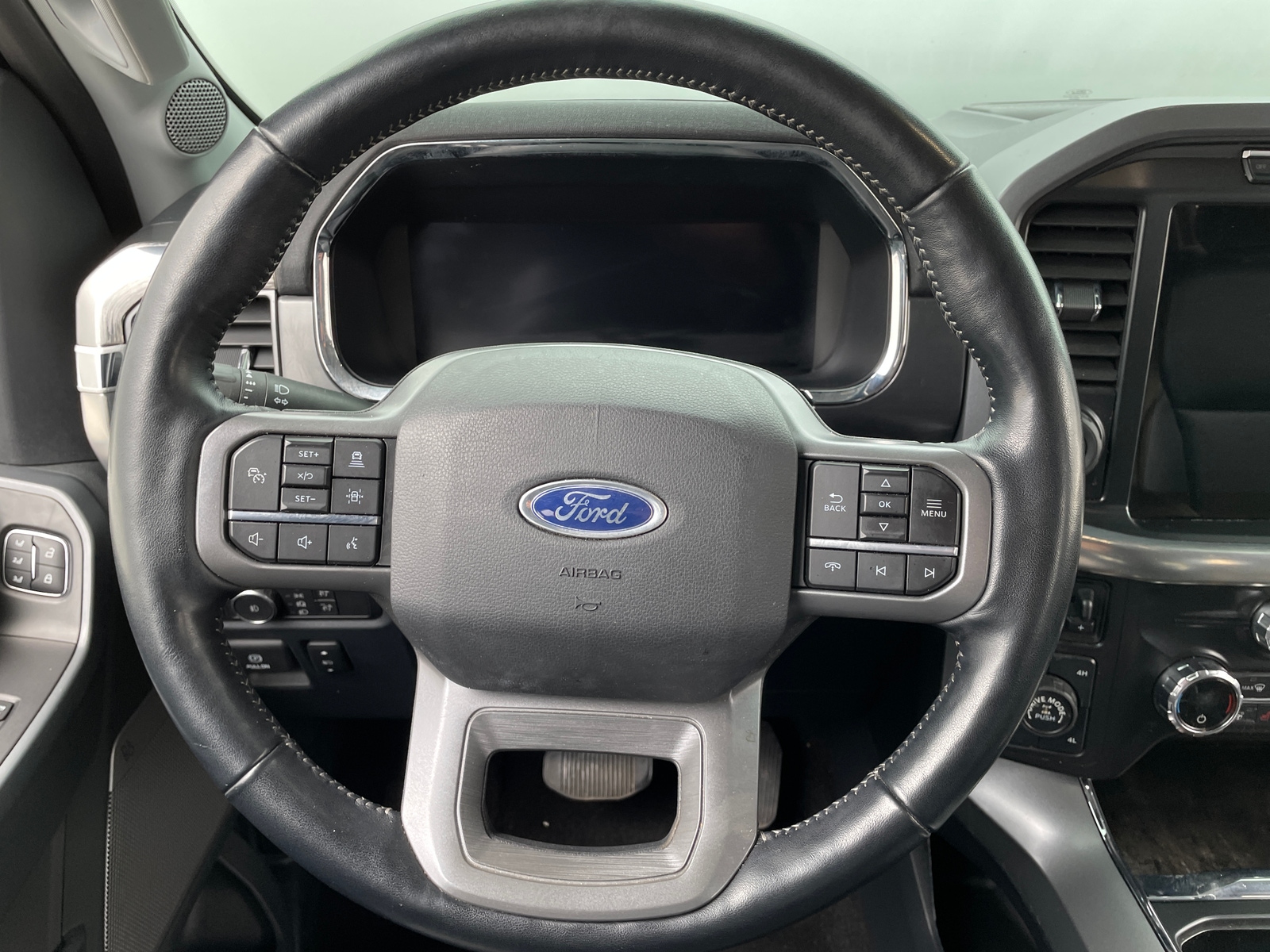 Thumbnail: 2021 Ford Econoline - 4