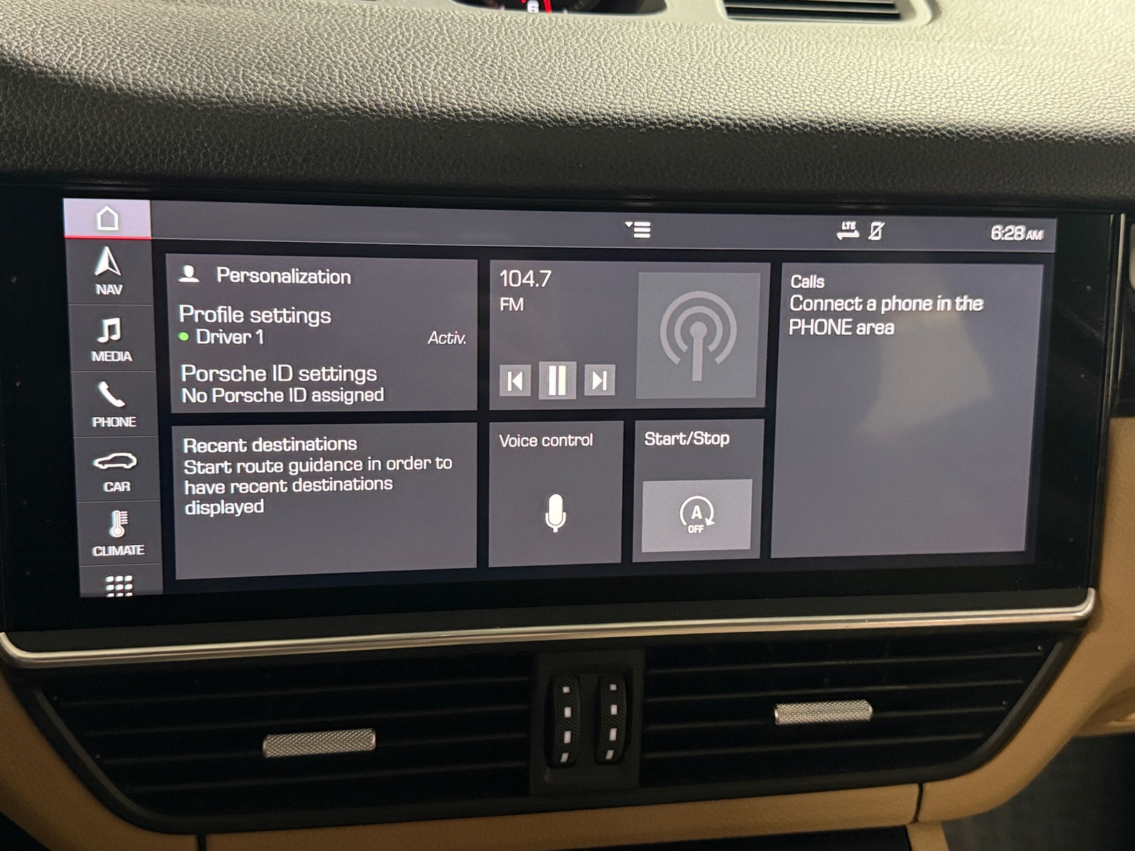 Thumbnail: 2019 Porsche Cayenne - 3