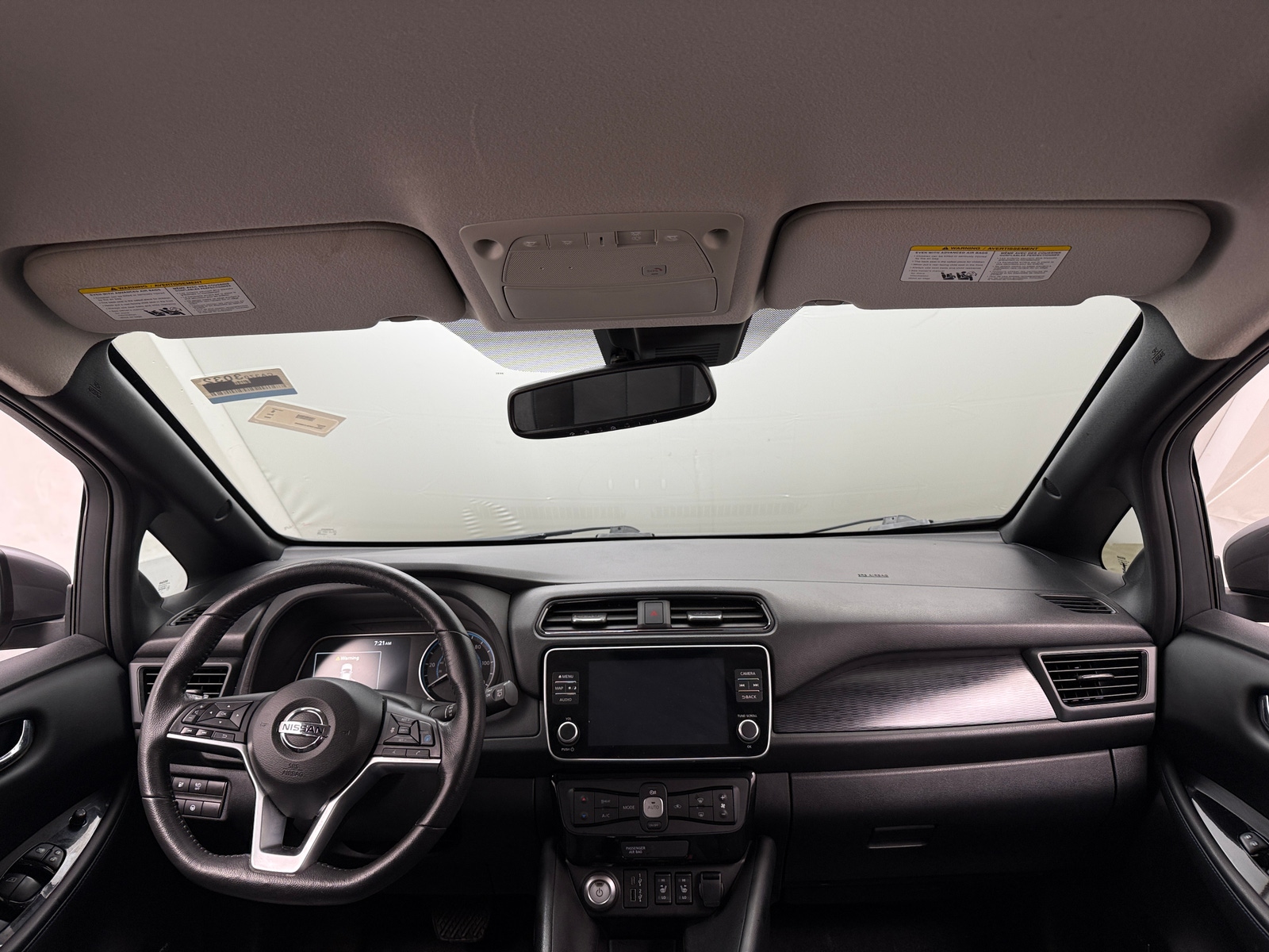 Thumbnail: 2020 Nissan Leaf - 2