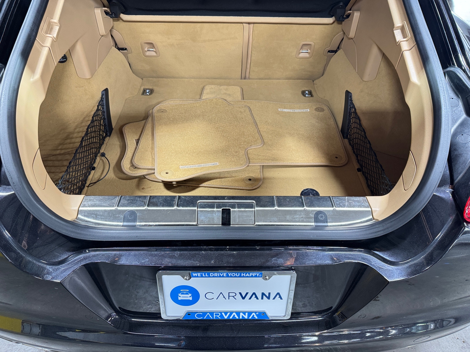 Thumbnail: 2010 Porsche Panamera - 6