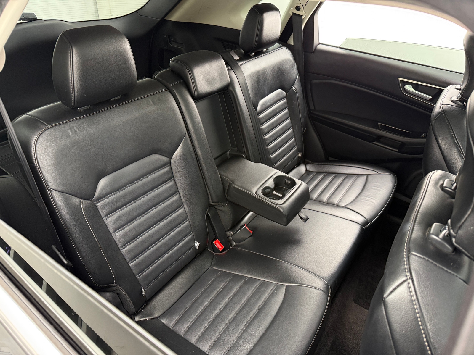 Thumbnail: 2016 Ford Edge - 5