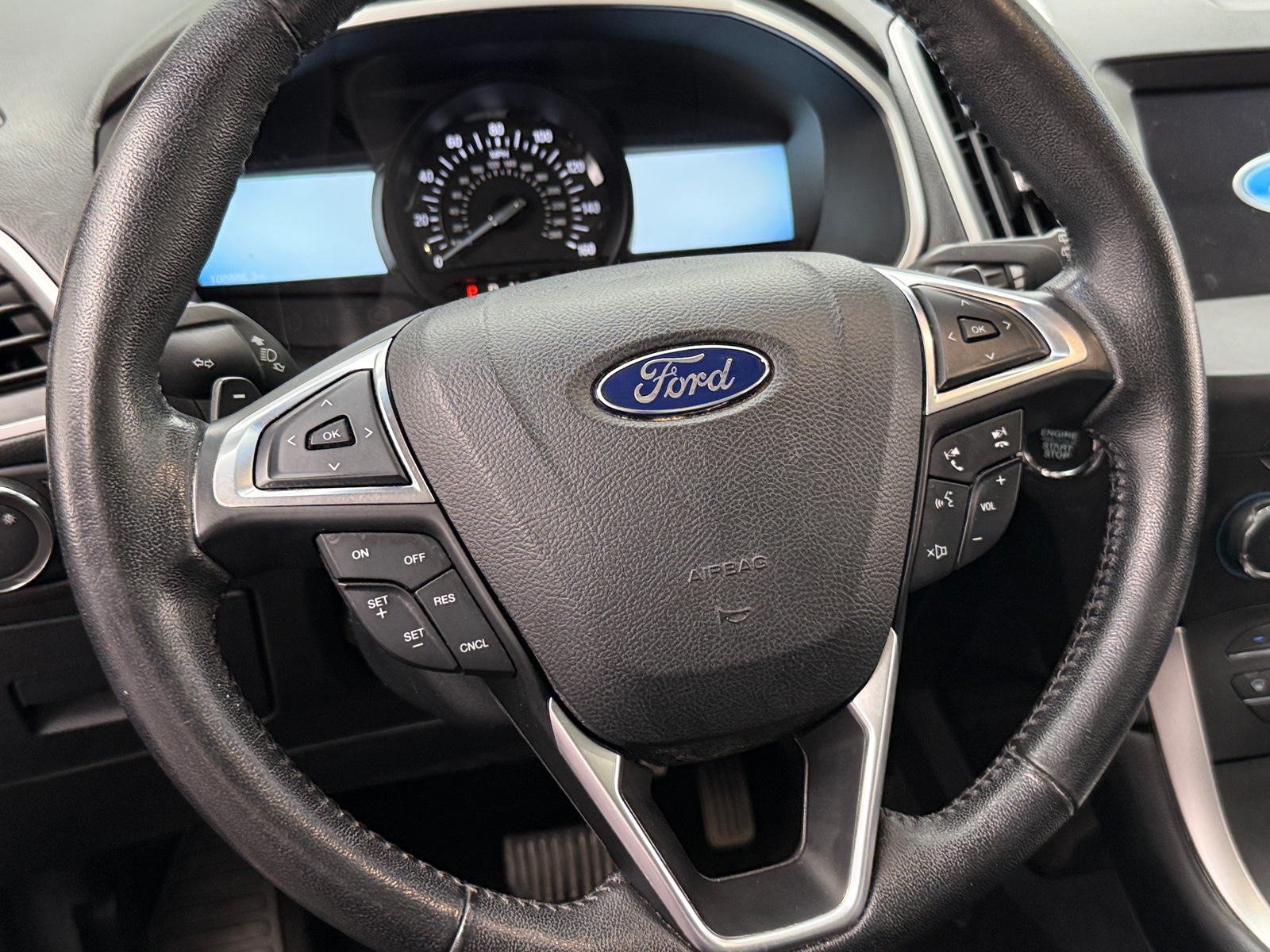 Thumbnail: 2016 Ford Edge - 4
