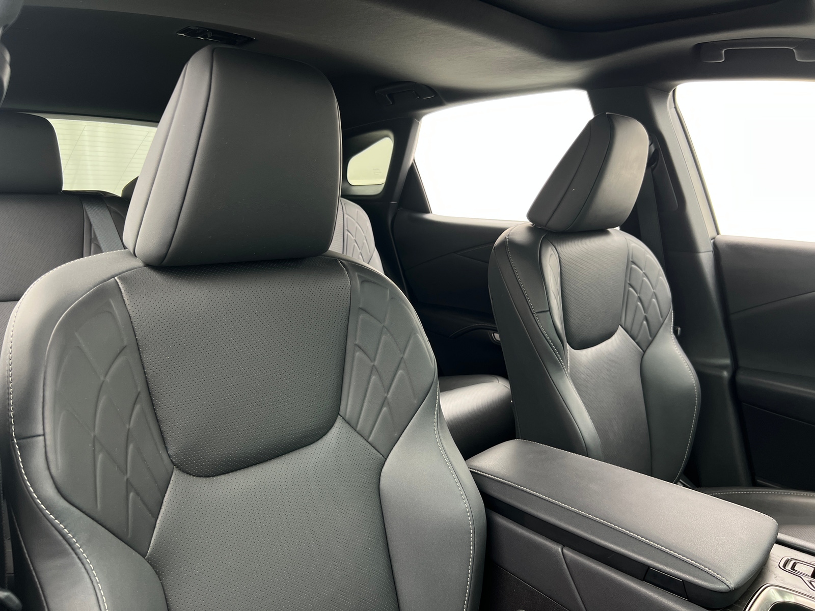 Thumbnail: 2024 Lexus RX - 2