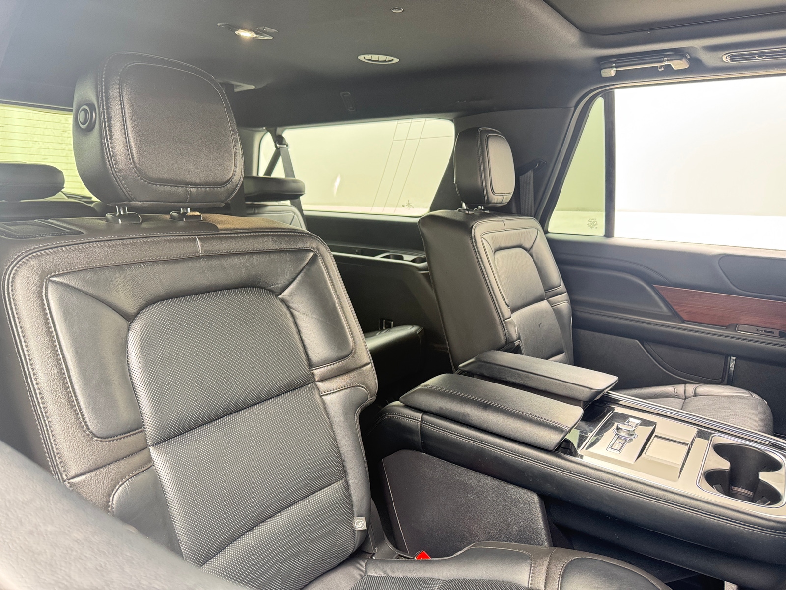 Thumbnail: 2018 Lincoln Navigator L - 5