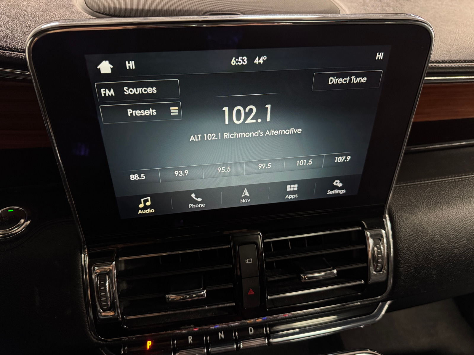 Thumbnail: 2018 Lincoln Navigator L - 3