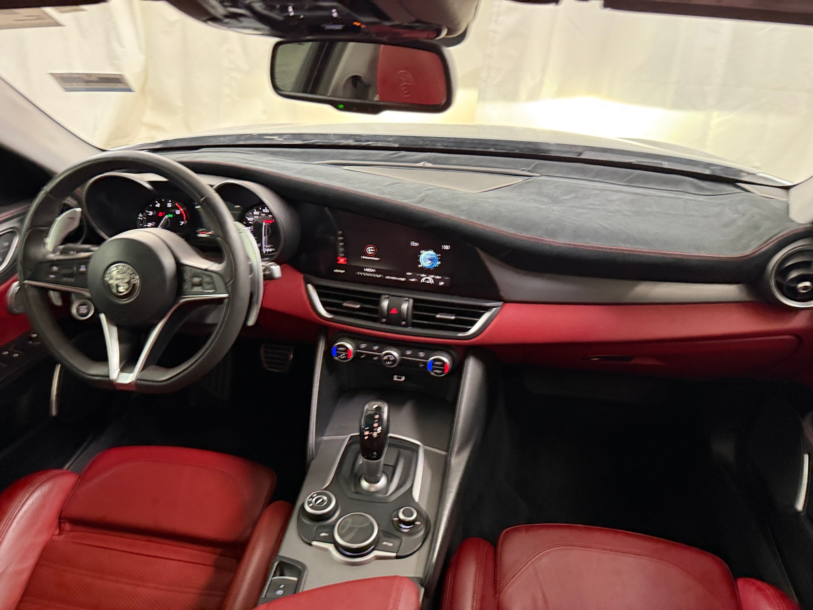 Thumbnail: 2018 Alfa Romeo Giulia - 2