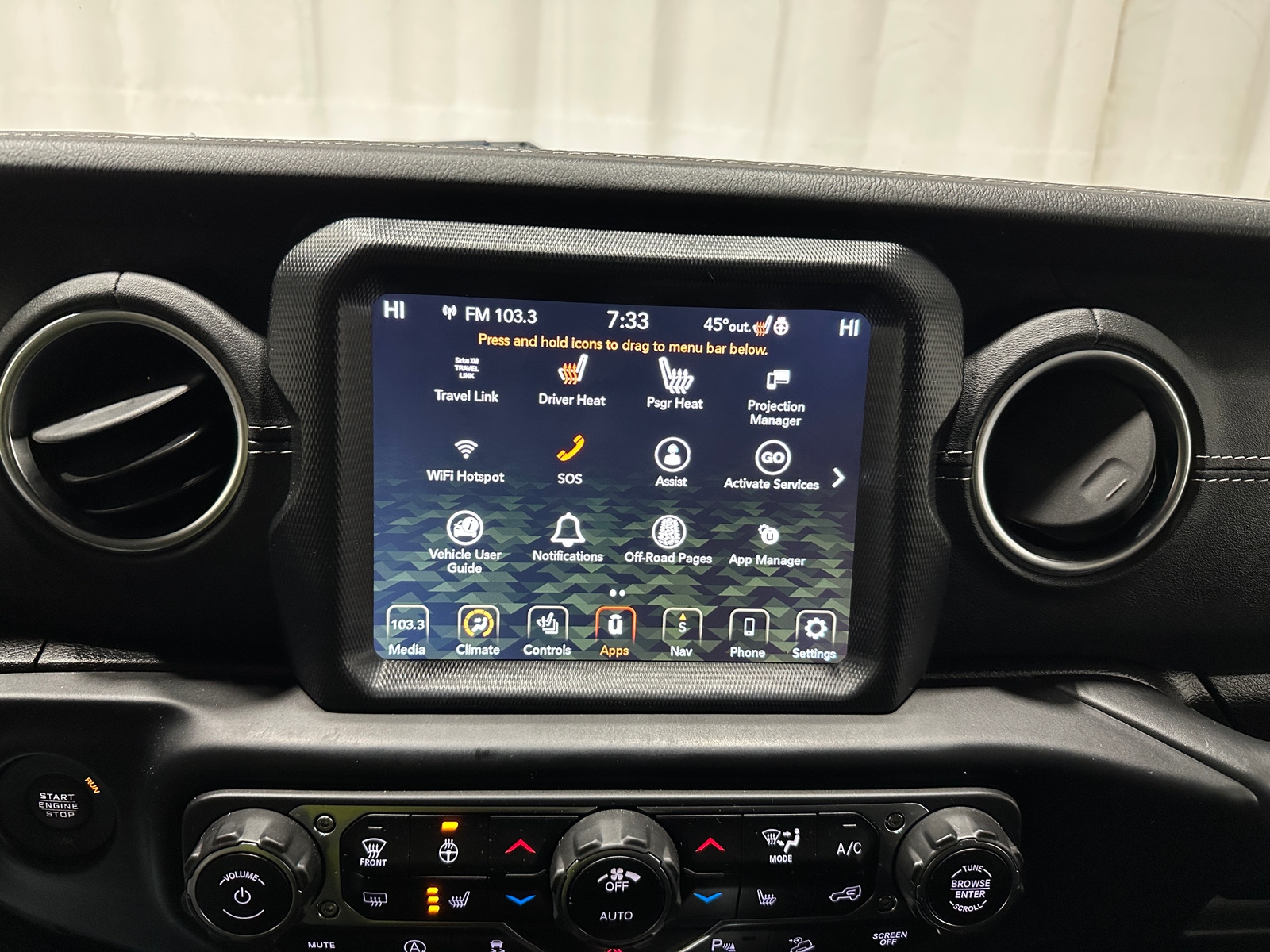 Thumbnail: 2019 Jeep Wrangler - 3