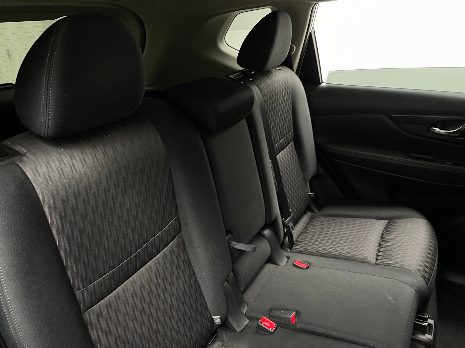 Thumbnail: 2020 Nissan Rogue - 6