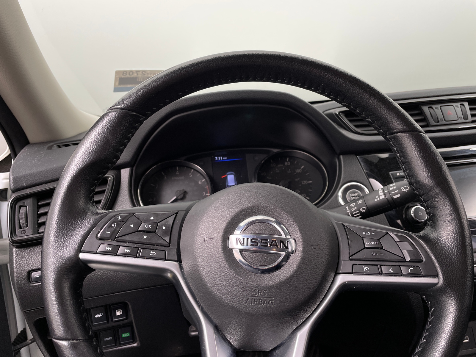 Thumbnail: 2020 Nissan Rogue - 5