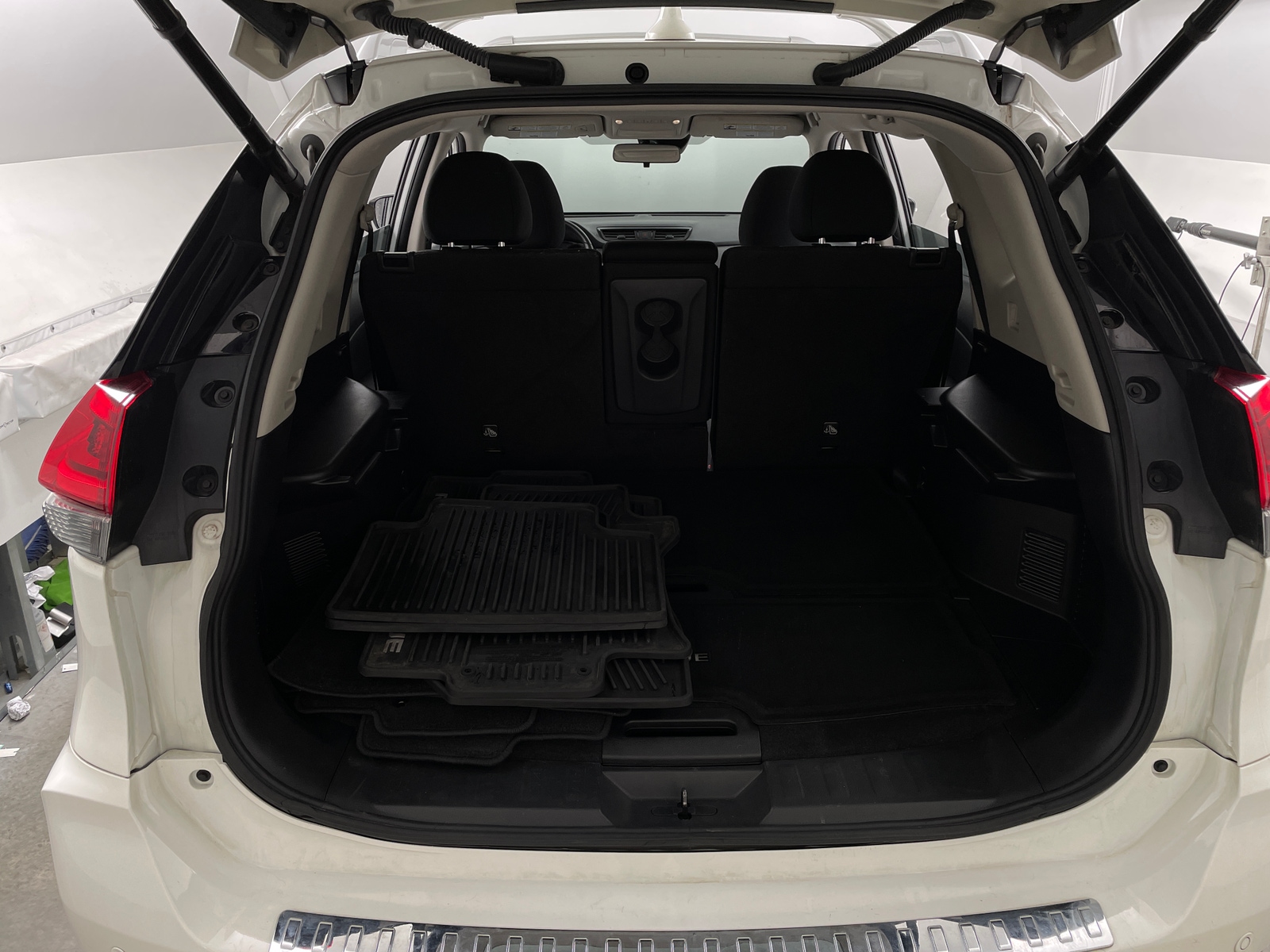 Thumbnail: 2020 Nissan Rogue - 7