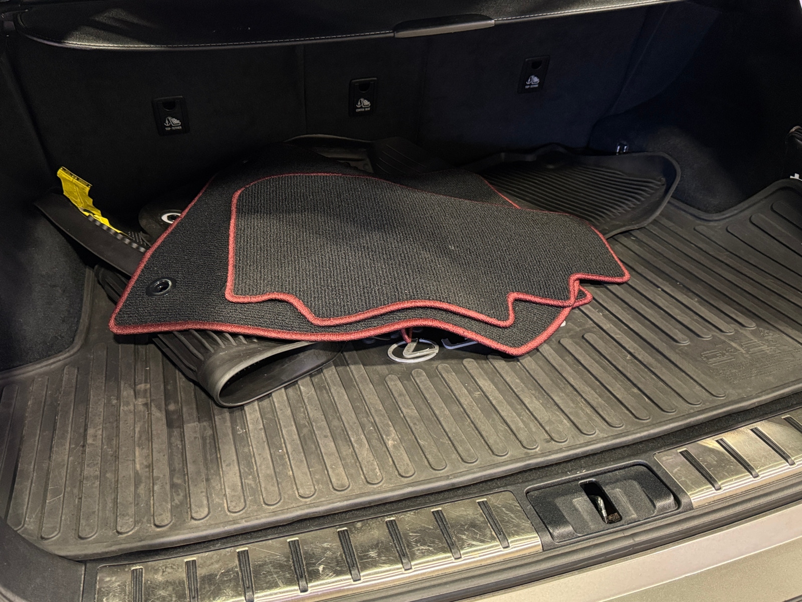 Thumbnail: 2020 Lexus RX - 6