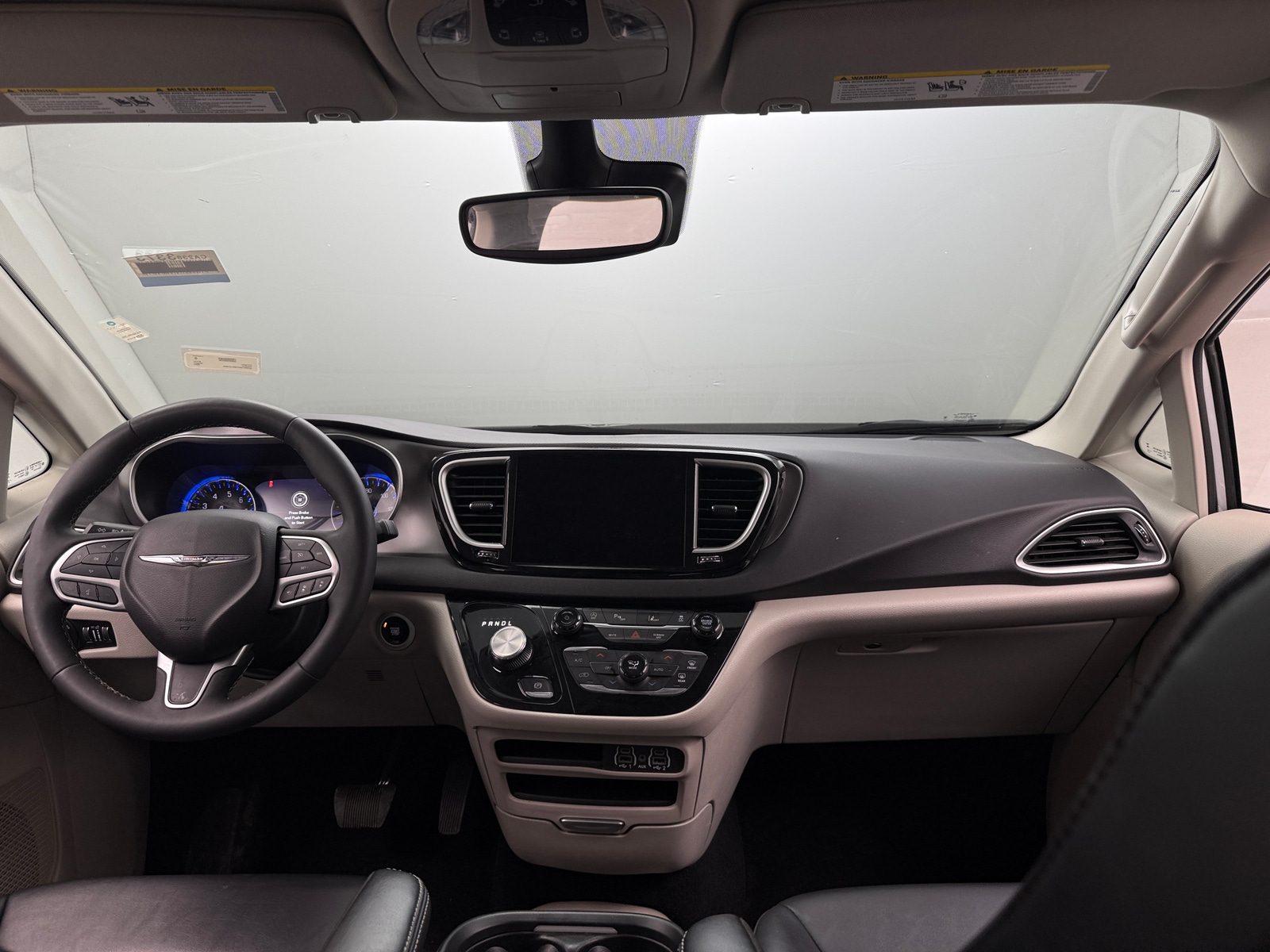 Thumbnail: 2024 Chrysler Pacifica - 2