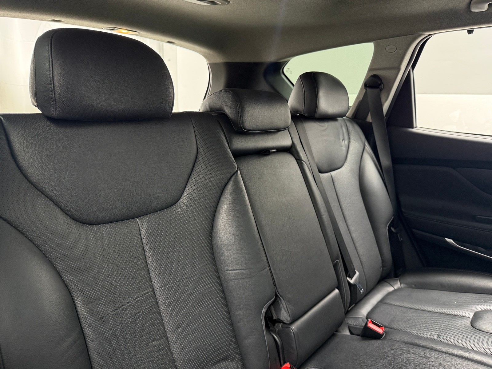 Thumbnail: 2020 Hyundai Santa Fe - 5