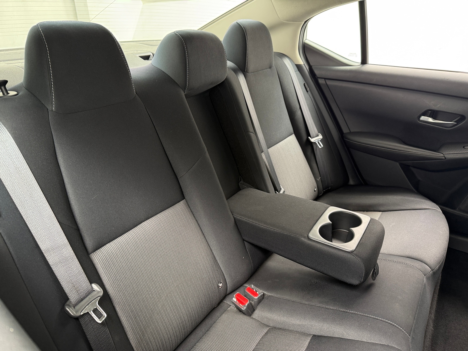 Thumbnail: 2021 Nissan Sentra - 6