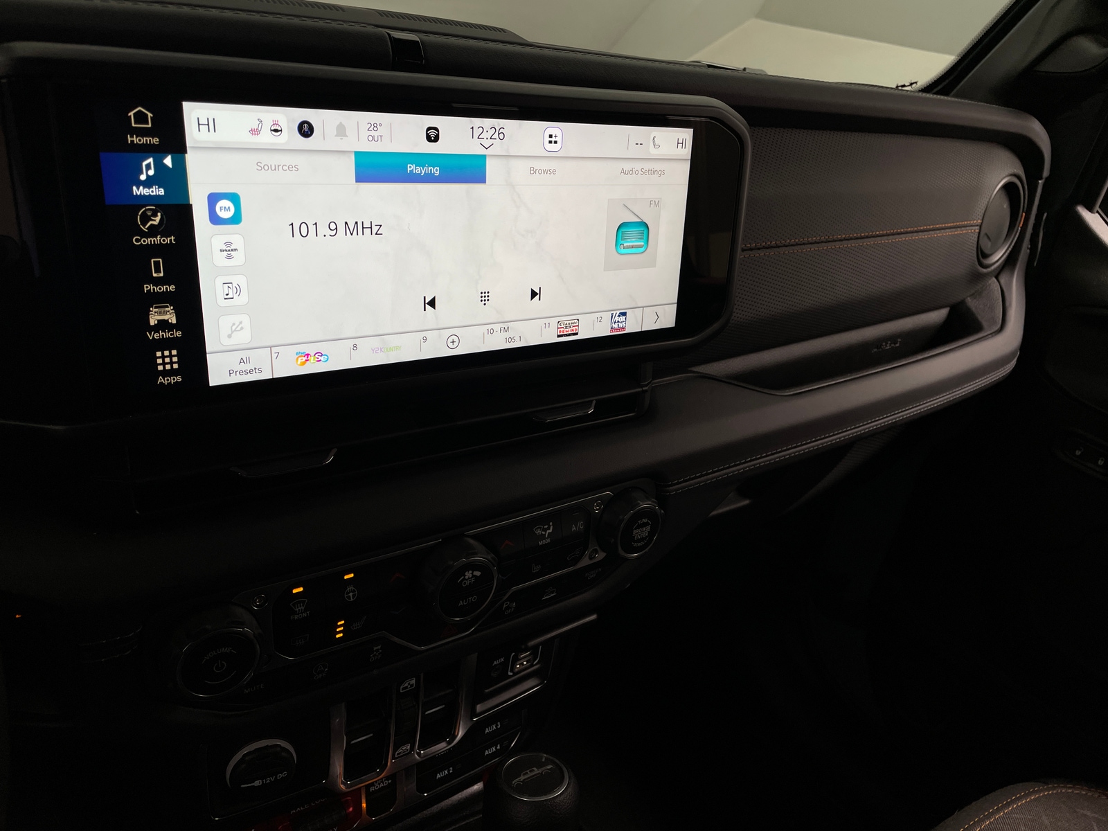 Thumbnail: 2025 Jeep Gladiator - 4