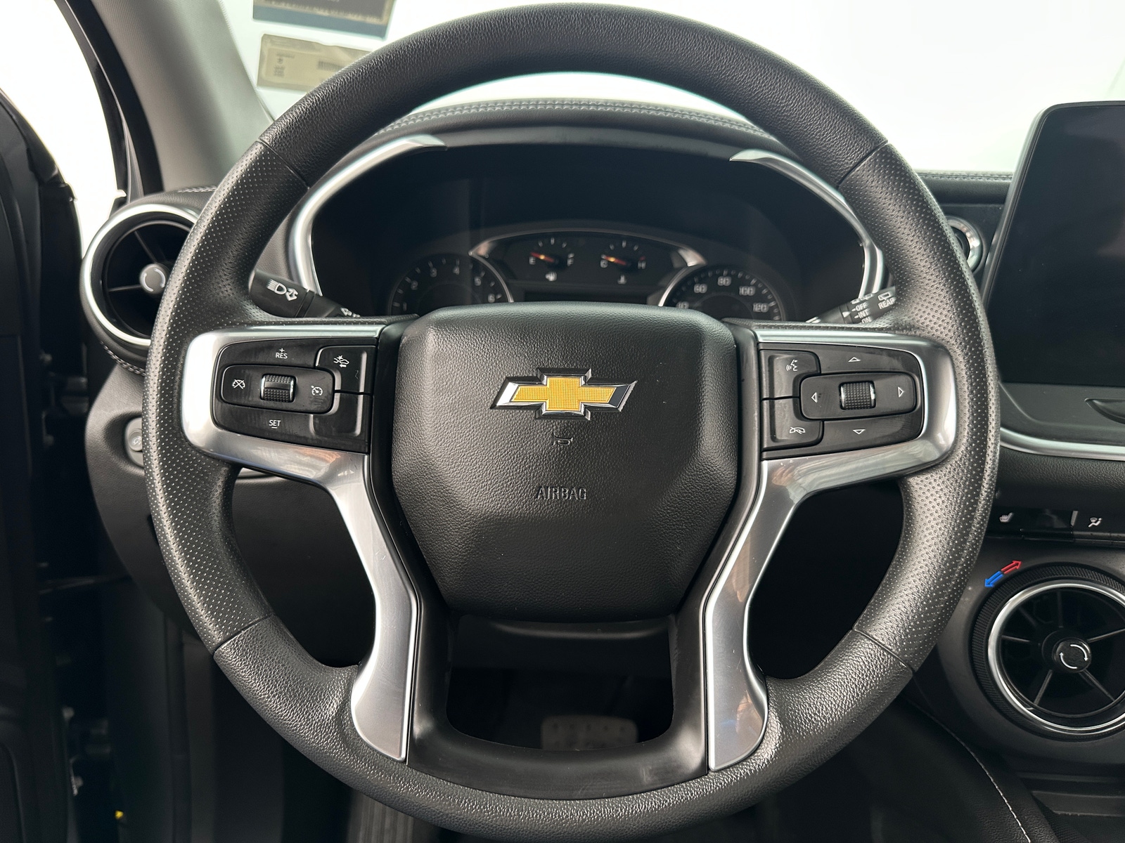 Thumbnail: 2024 Chevrolet Blazer - 5