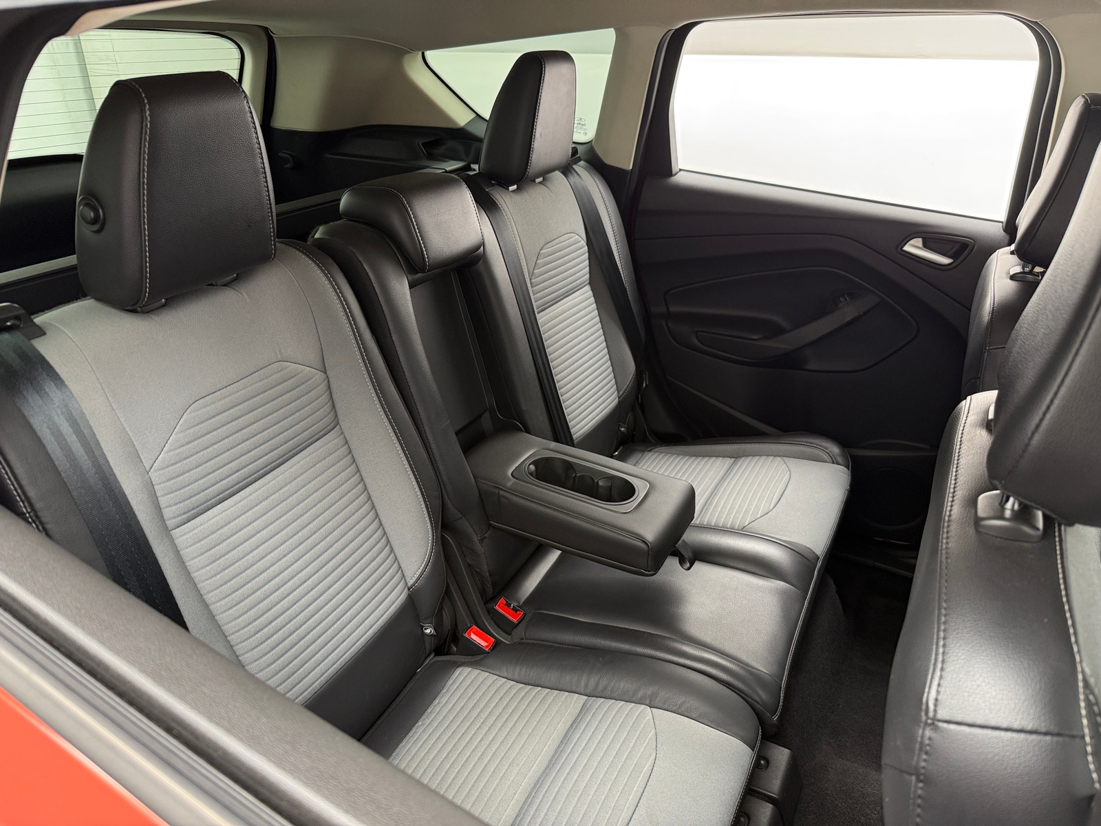 Thumbnail: 2019 Ford Escape - 6