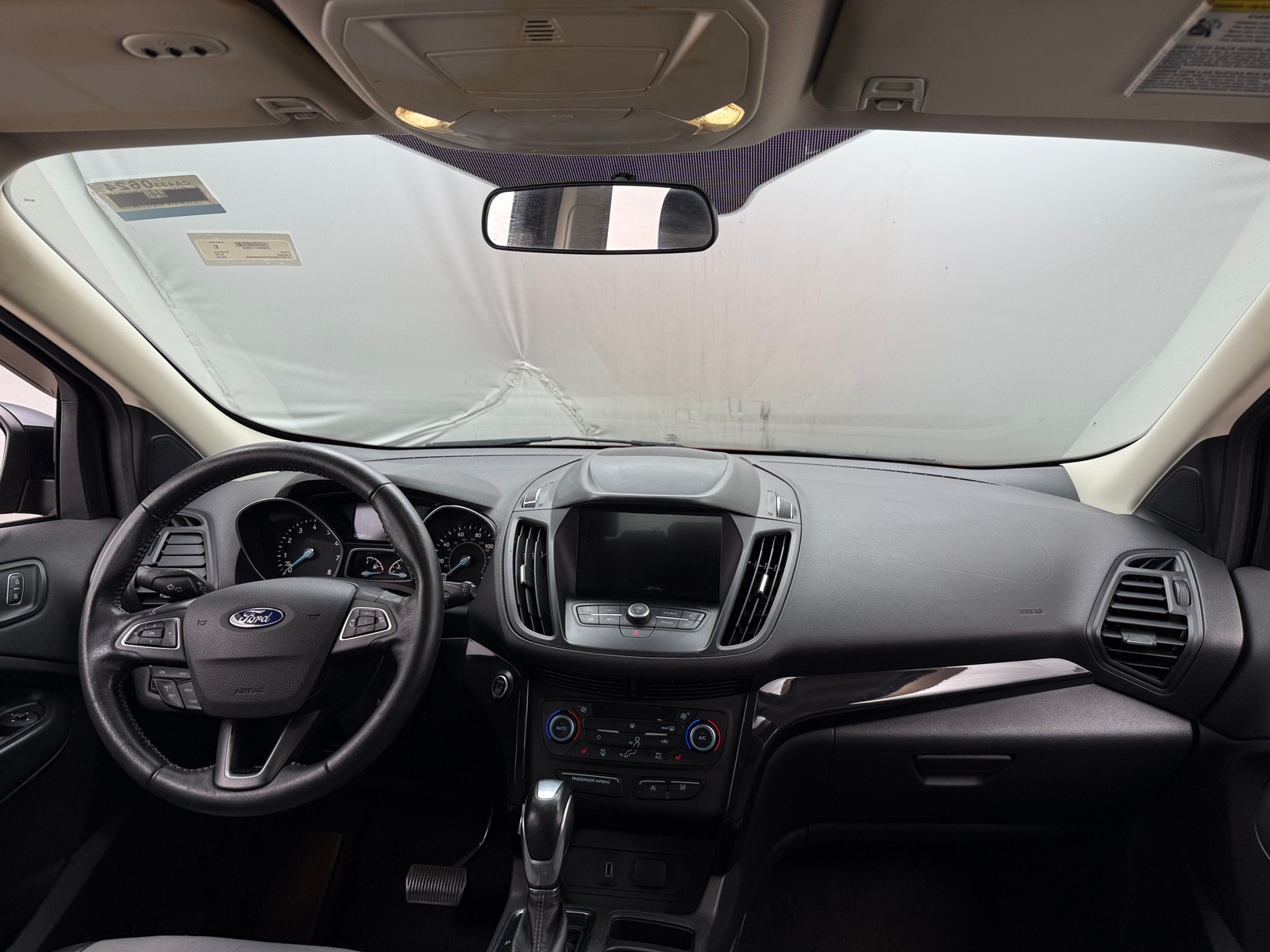 Thumbnail: 2019 Ford Escape - 3