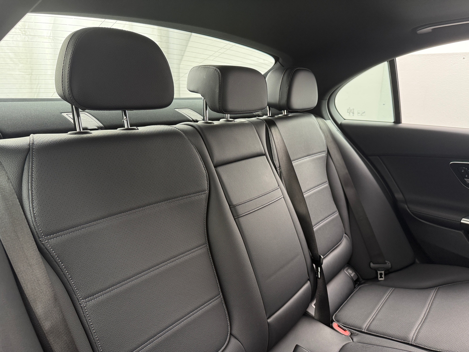 Thumbnail: 2025 Mercedes-Benz C-Class - 5