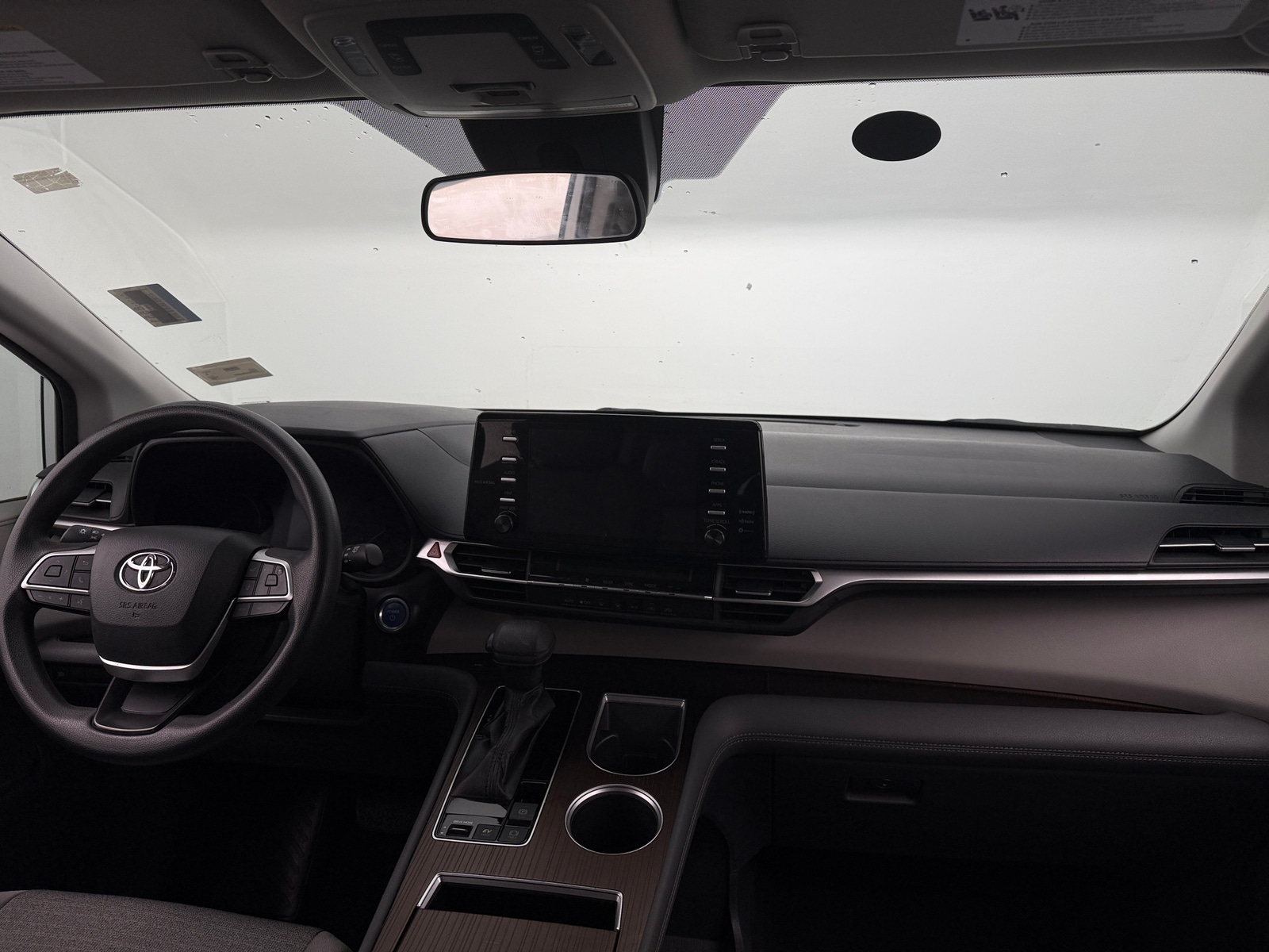 Thumbnail: 2021 Toyota Sienna - 3