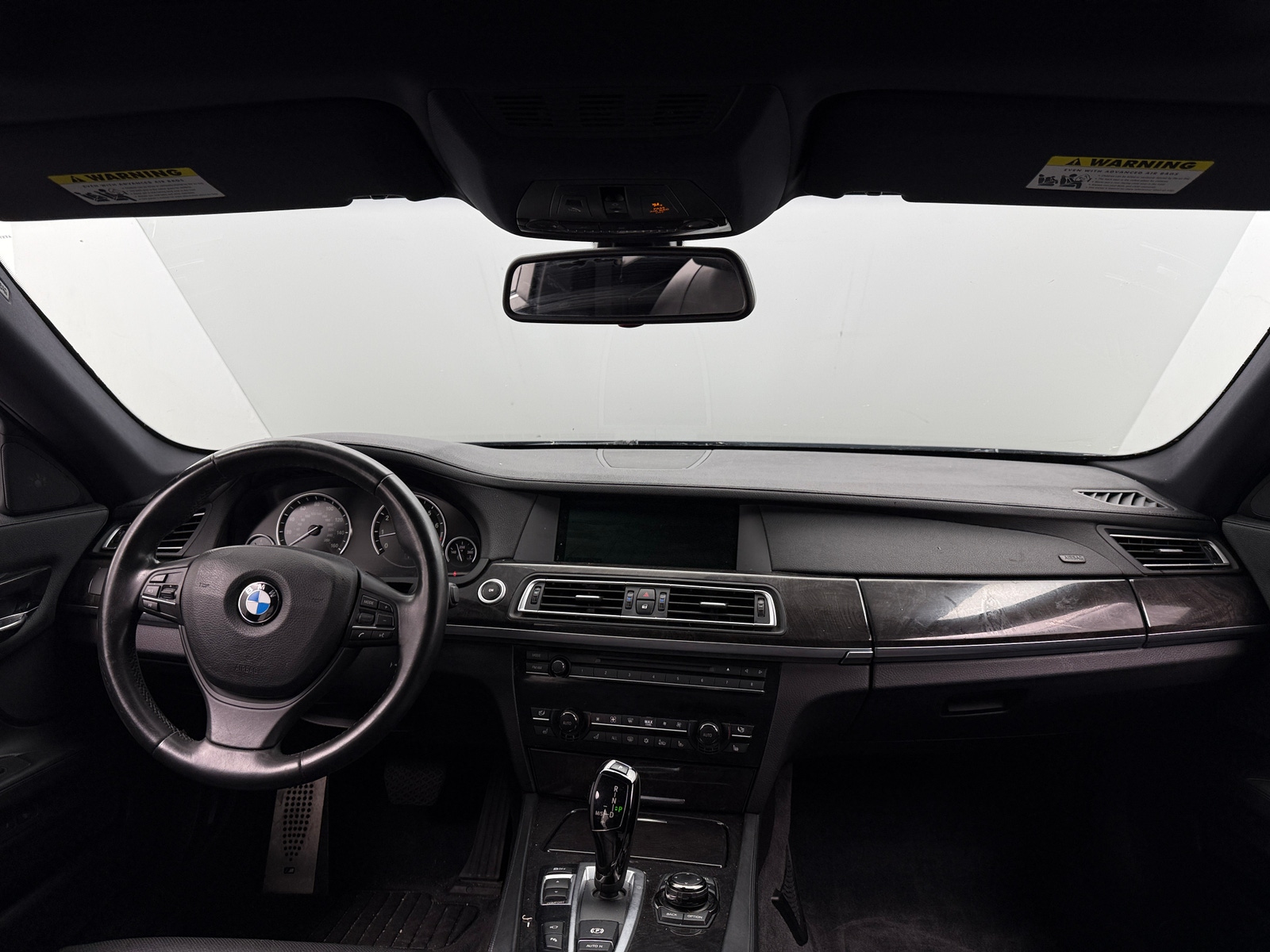 Thumbnail: 2011 BMW 7 Series - 3