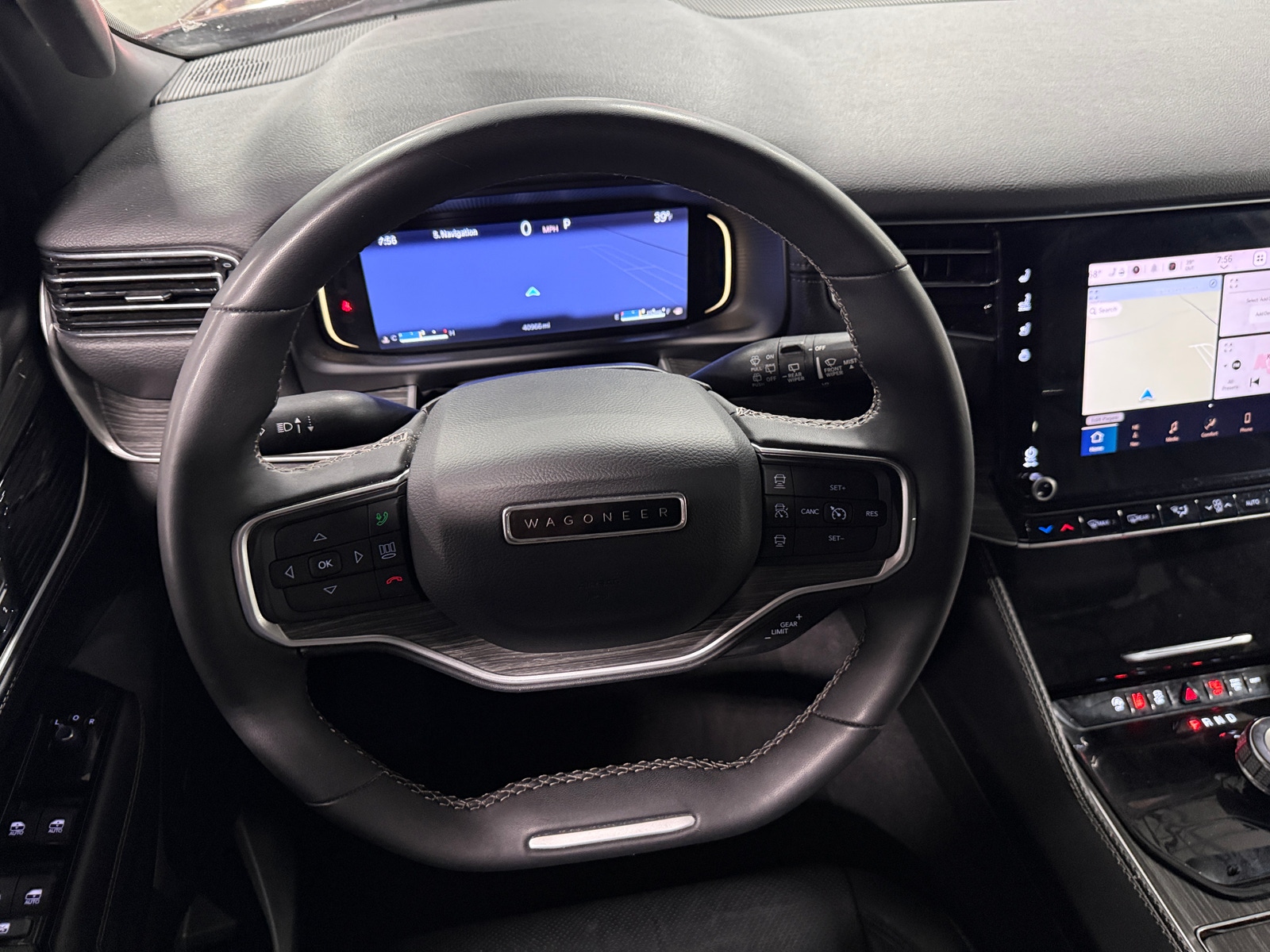 Thumbnail: 2024 Jeep Wagoneer - 4