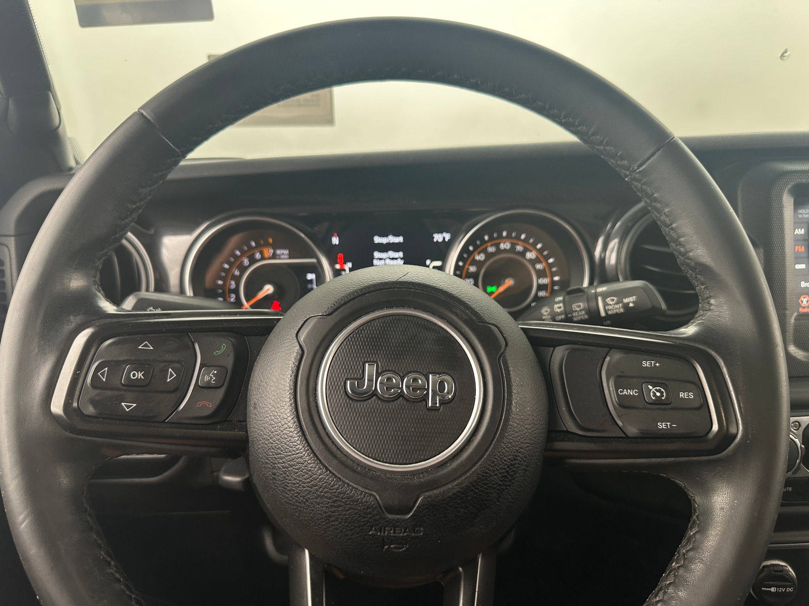 Thumbnail: 2020 Jeep Wrangler - 5