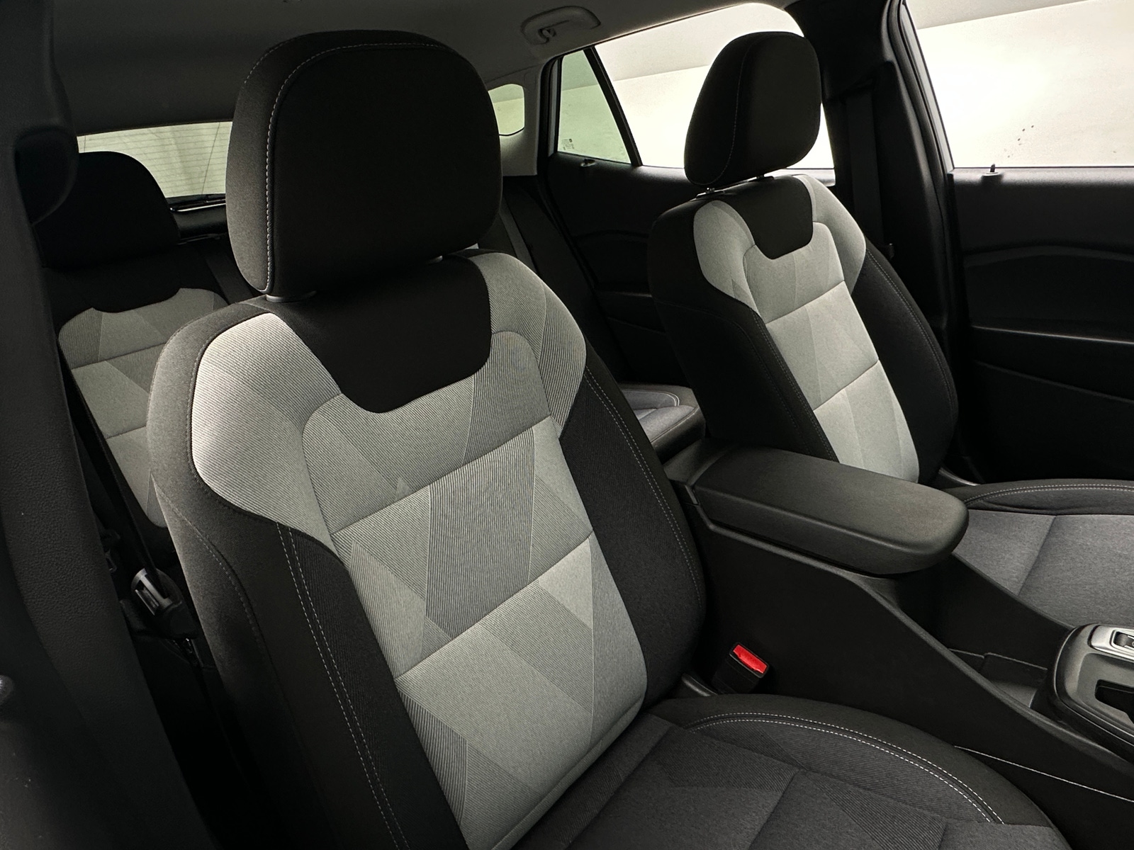 Thumbnail: 2025 Chevrolet Trax - 2