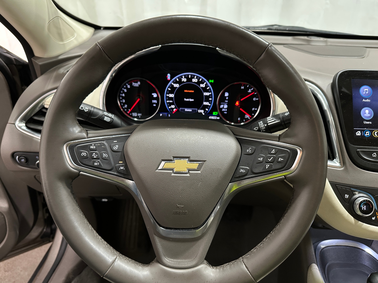 Thumbnail: 2024 Chevrolet Malibu - 4