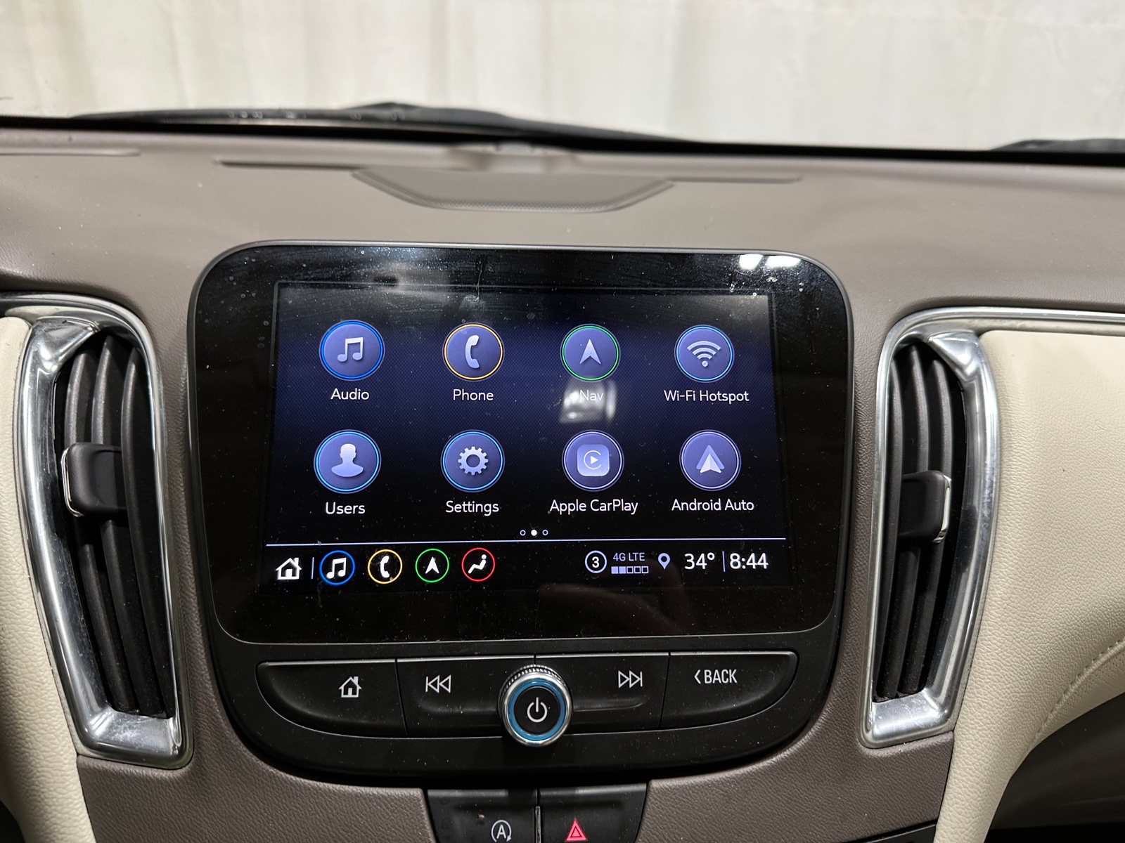 Thumbnail: 2024 Chevrolet Malibu - 3