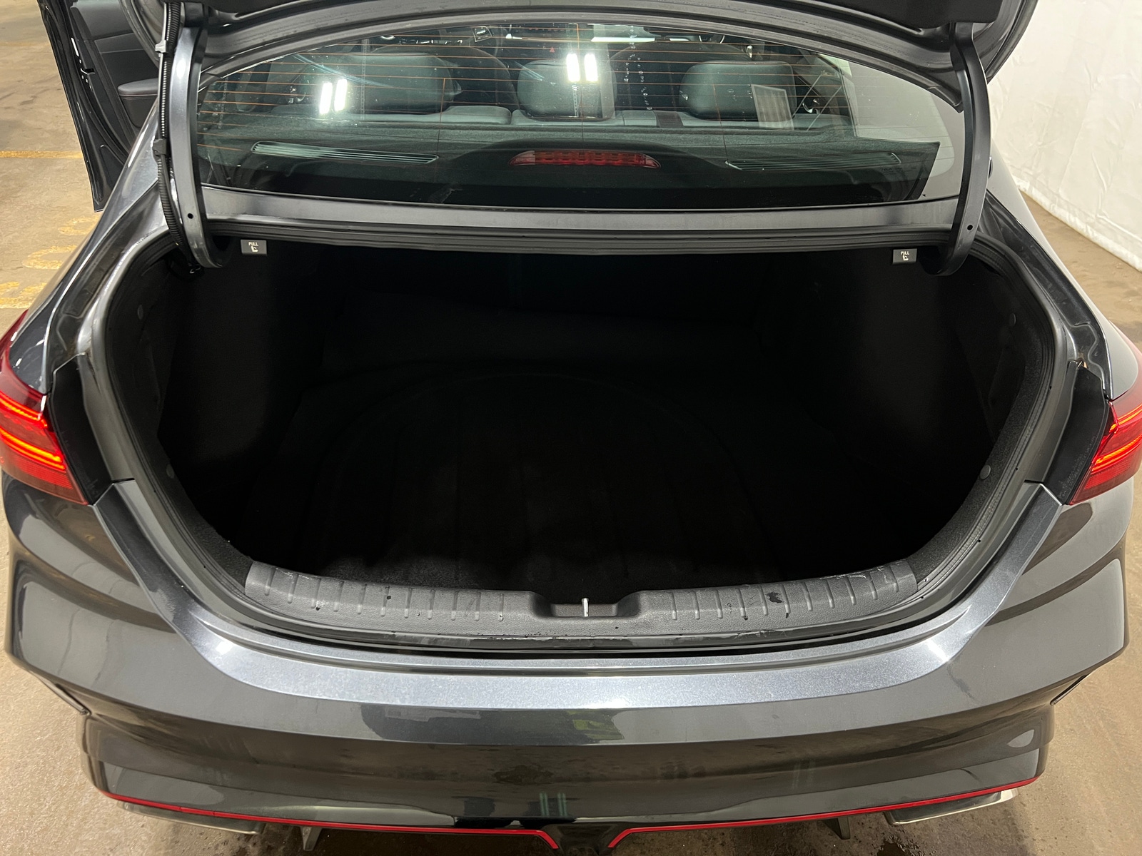 Thumbnail: 2022 Kia Forte - 7