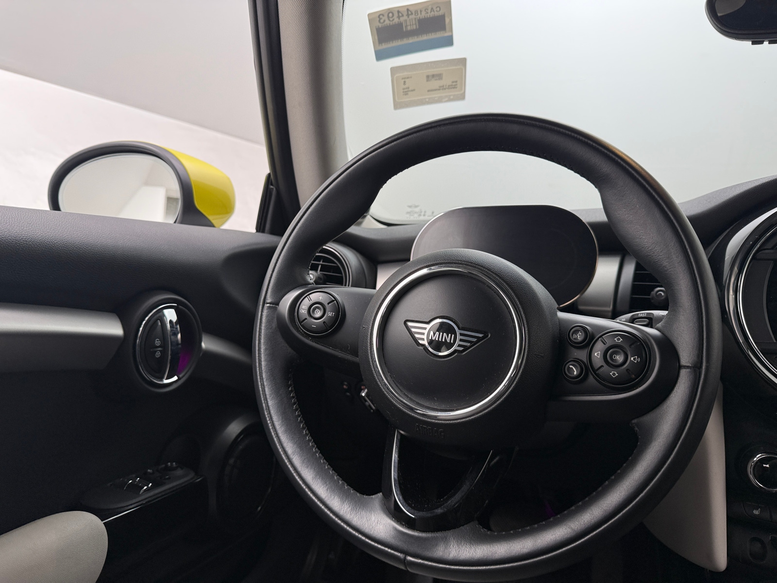 Thumbnail: 2021 MINI Cooper Hardtop - 6