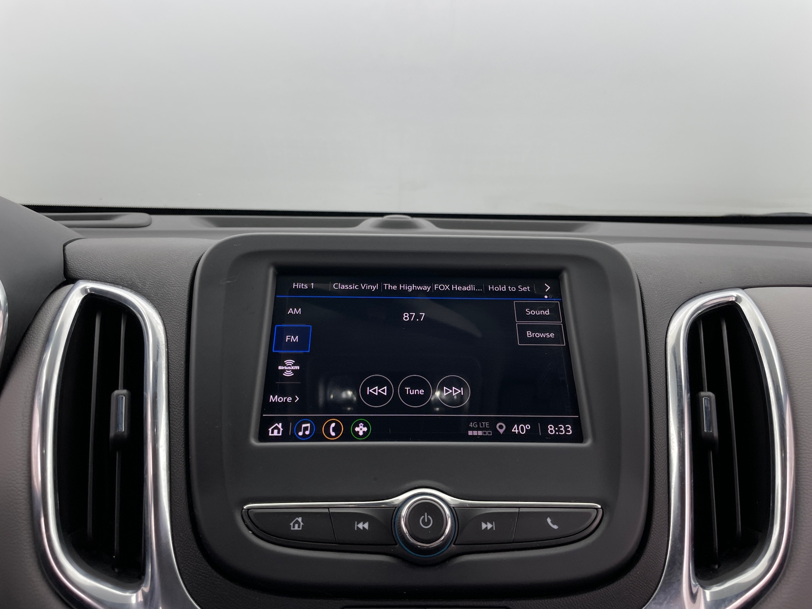 Thumbnail: 2024 Chevrolet Equinox - 4