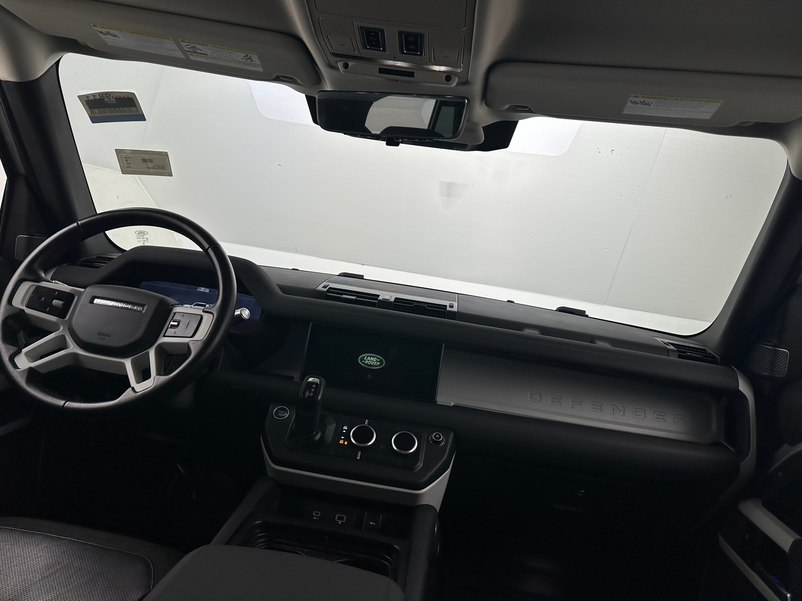 Thumbnail: 2020 Land Rover Defender - 2