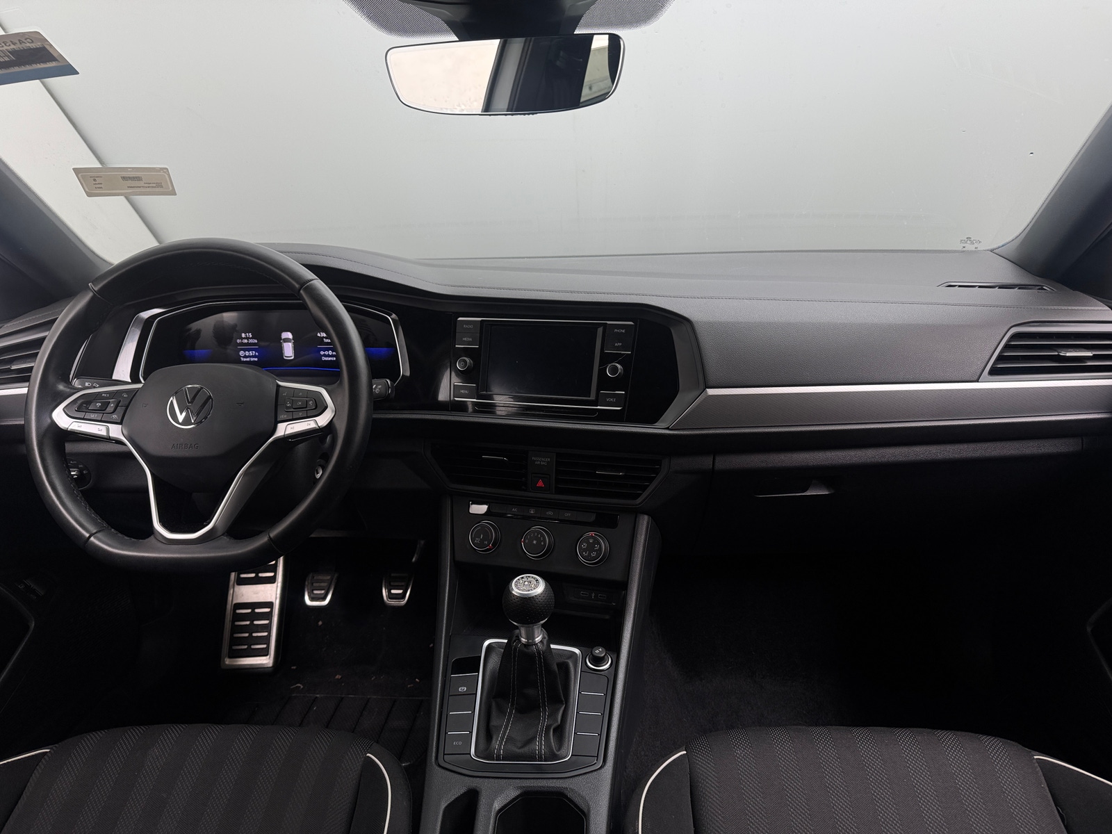 Thumbnail: 2023 Volkswagen Jetta - 3